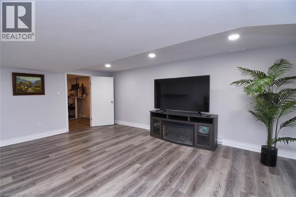 1284 Highway 54 Highway, Caledonia, Ontario  N3W 1V9 - Photo 34 - 40798452