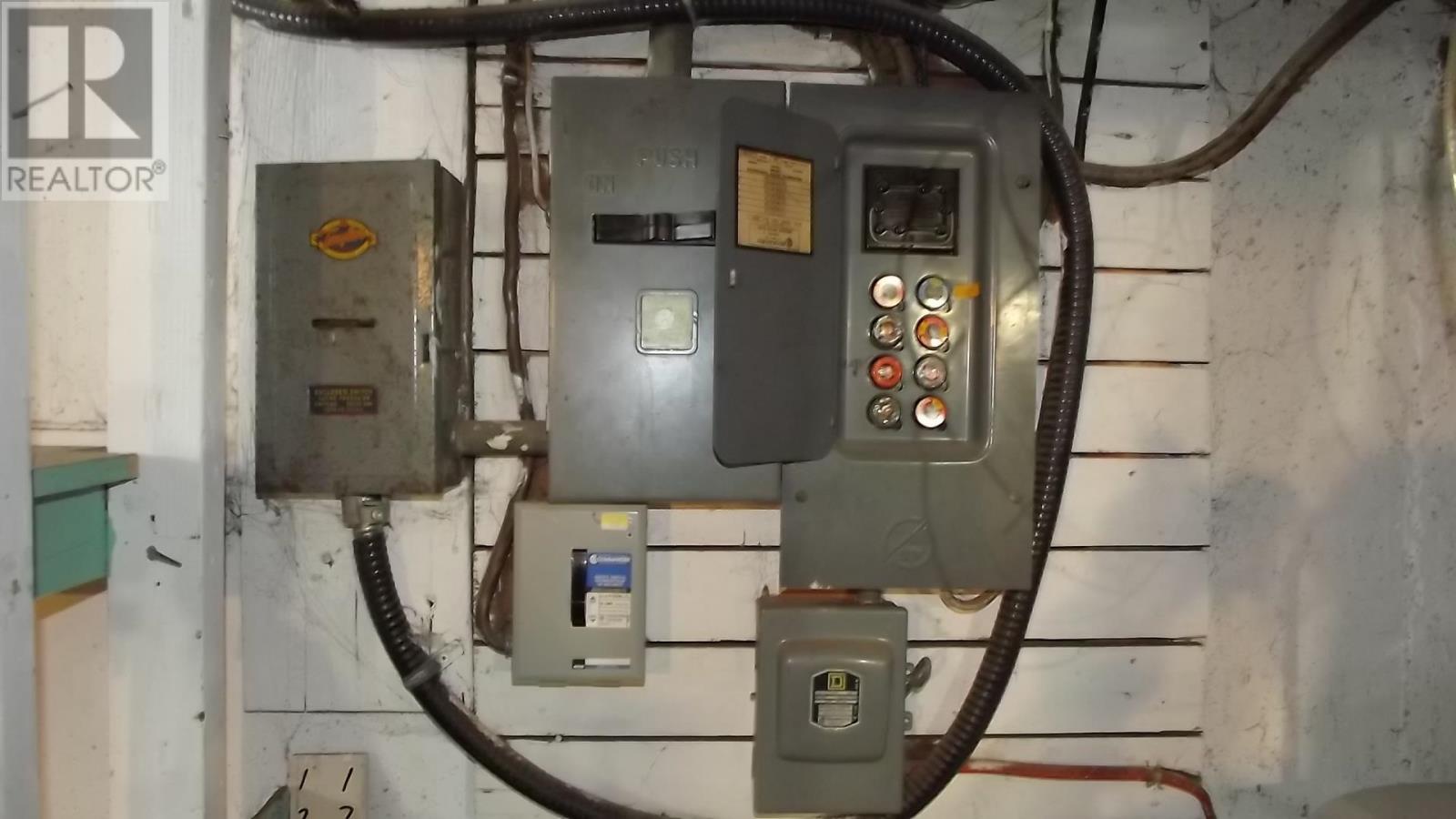 223 Mississauga Ave, Elliot Lake, Ontario  P5A 1E3 - Photo 24 - SM260108