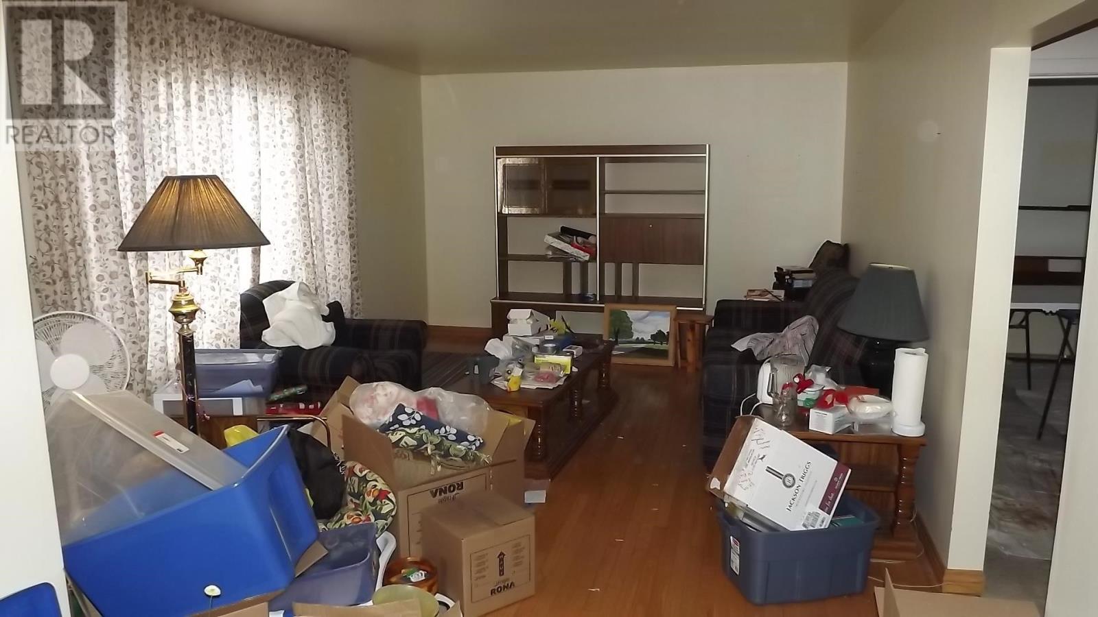 223 Mississauga Ave, Elliot Lake, Ontario  P5A 1E3 - Photo 4 - SM260108