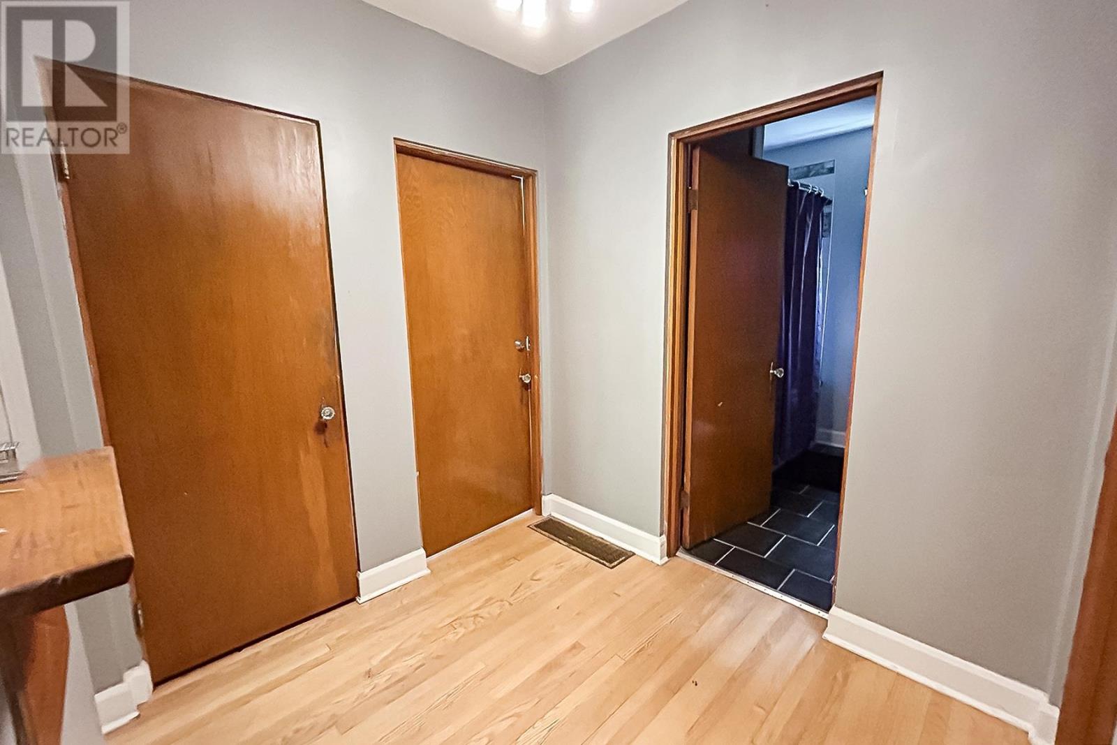 449 Wellington St, Sault Ste. Marie, Ontario  P6A 2M1 - Photo 18 - SM260109