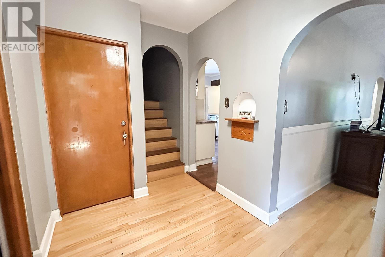 449 Wellington St E, Sault Ste. Marie, Ontario  P6A 2M1 - Photo 25 - SM260110