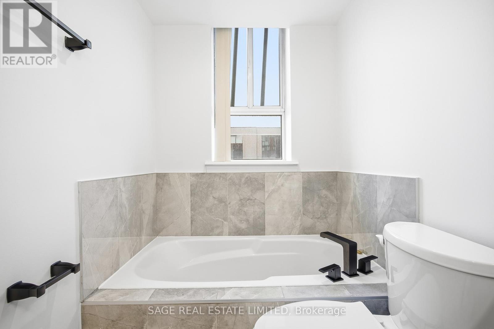 813 - 801 King Street W, Toronto, Ontario  M5V 3C9 - Photo 18 - C12700586