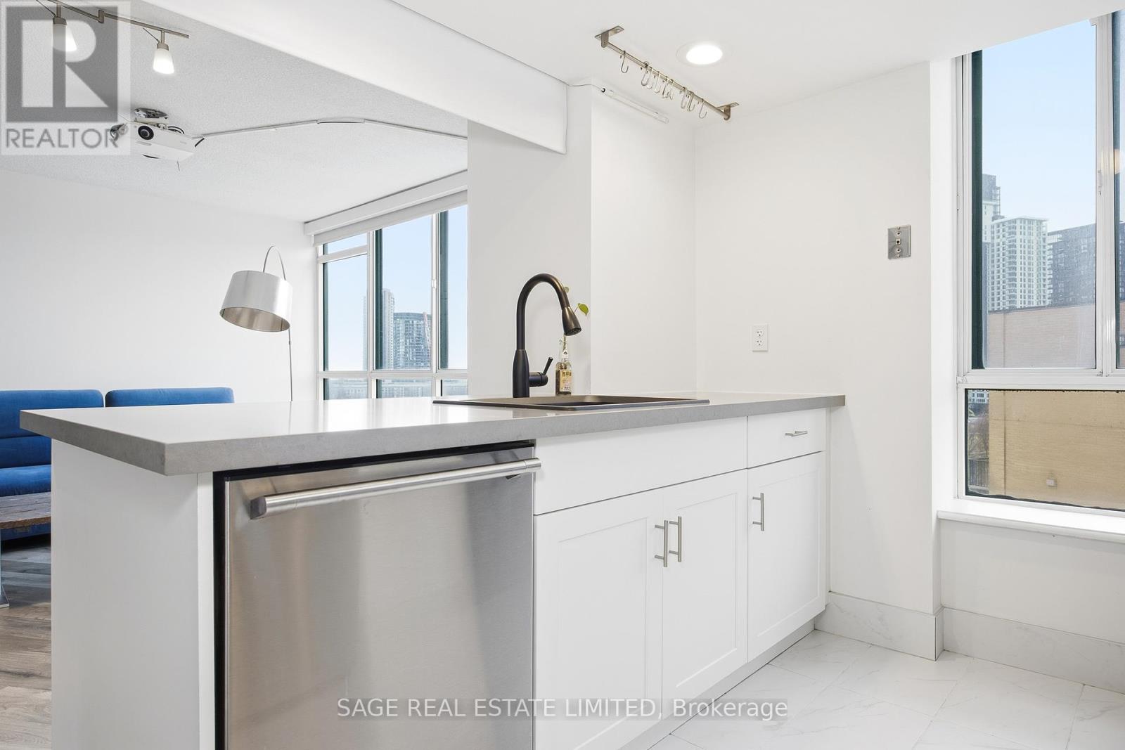 813 - 801 King Street W, Toronto, Ontario  M5V 3C9 - Photo 8 - C12700586