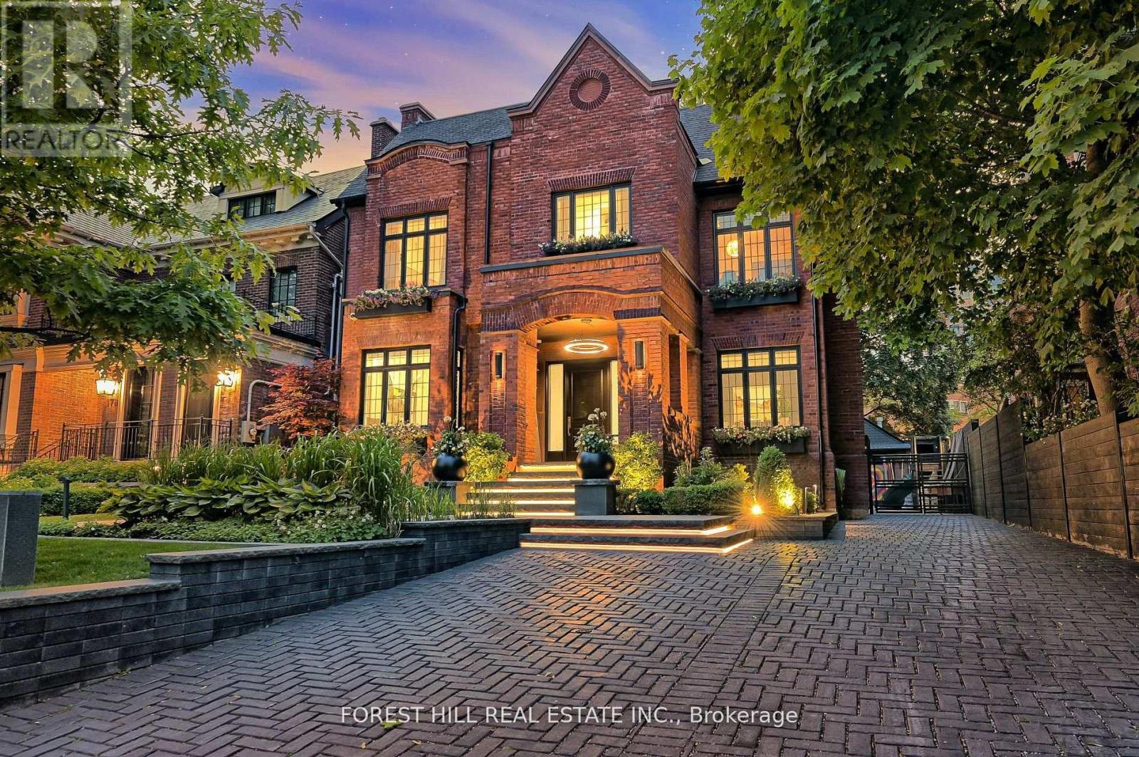 176 BALMORAL AVENUE Toronto (Casa Loma), ON M4V 1J6