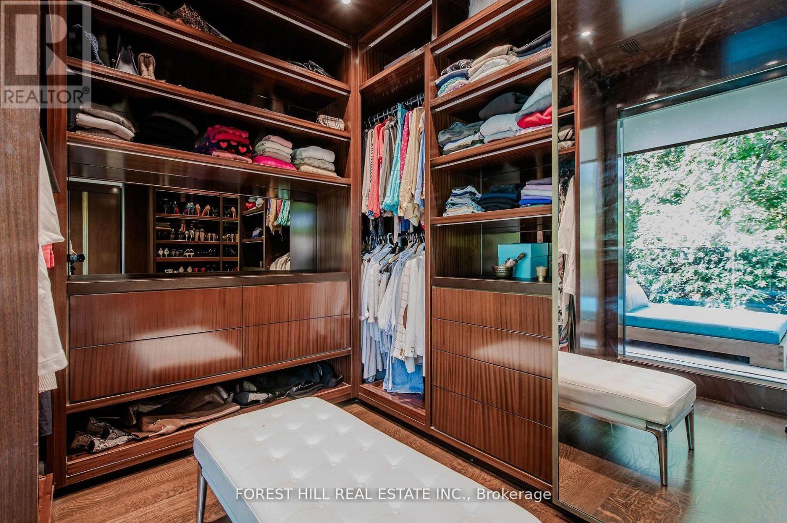 176 BALMORAL AVENUE Toronto (Casa Loma), ON M4V 1J6