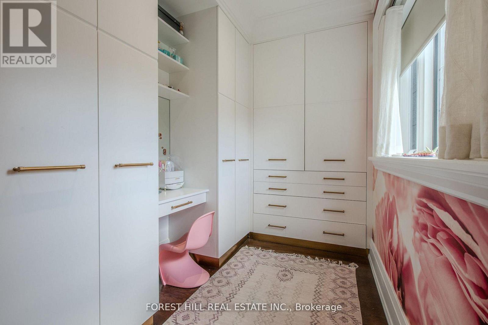 176 BALMORAL AVENUE Toronto (Casa Loma), ON M4V 1J6