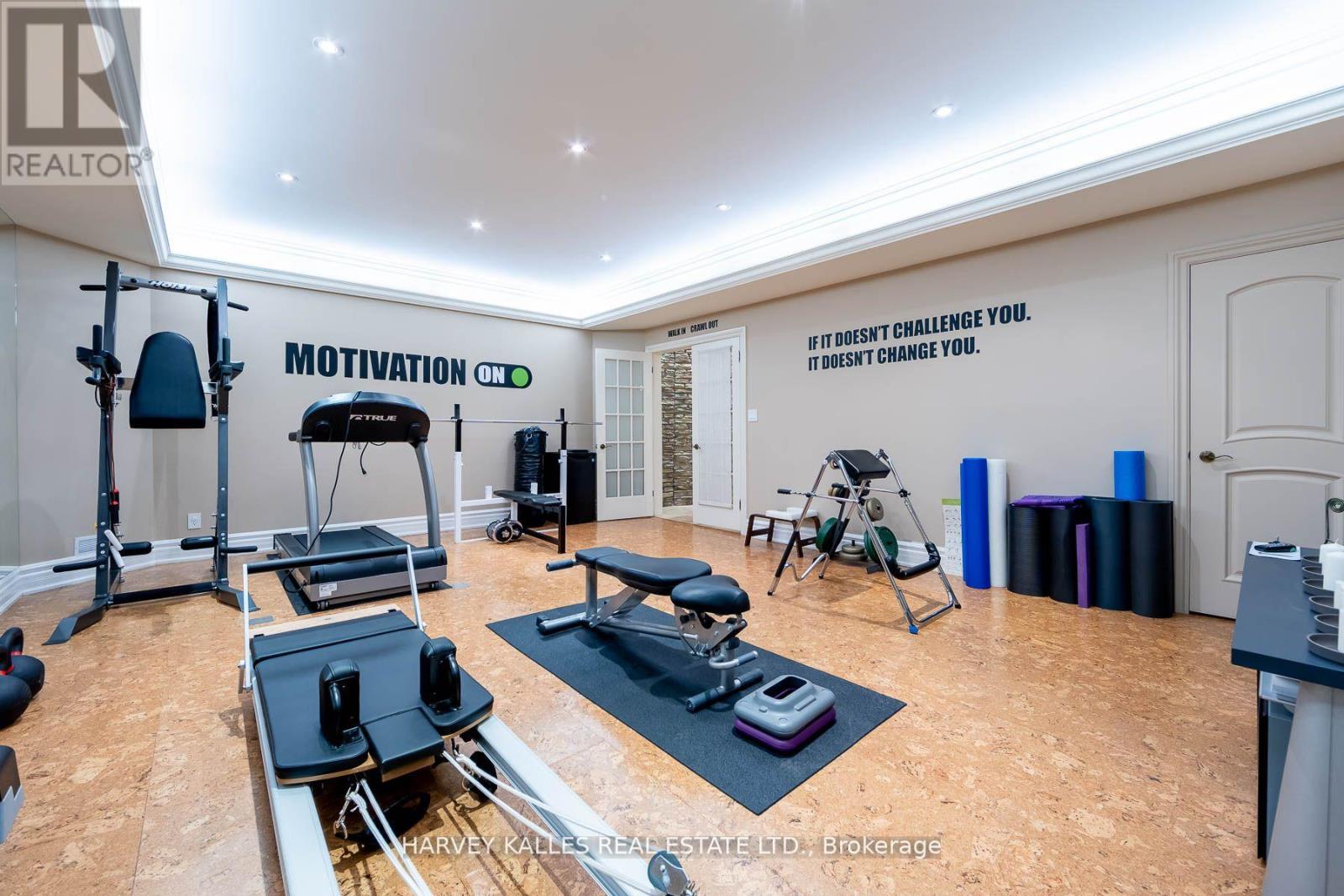 48 Wimpole Drive, Toronto, Ontario  M2L 2L3 - Photo 21 - C12700656