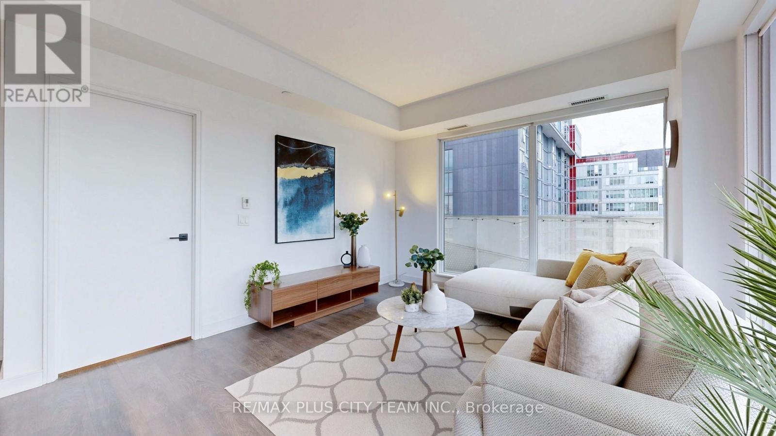 613 - 60 Tannery Road, Toronto, Ontario  M5A 0S8 - Photo 2 - C12700666