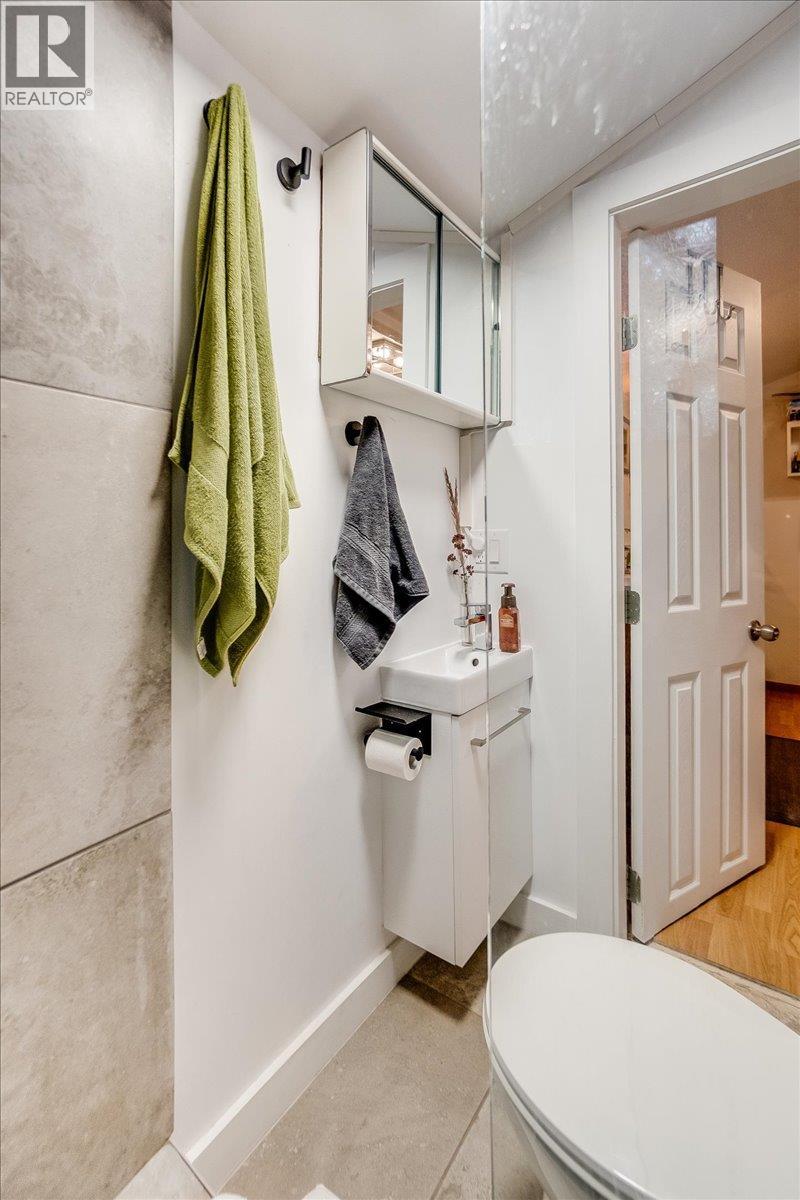 810 Kokanee Avenue, Nelson, British Columbia  V1L 3P6 - Photo 15 - 10372535