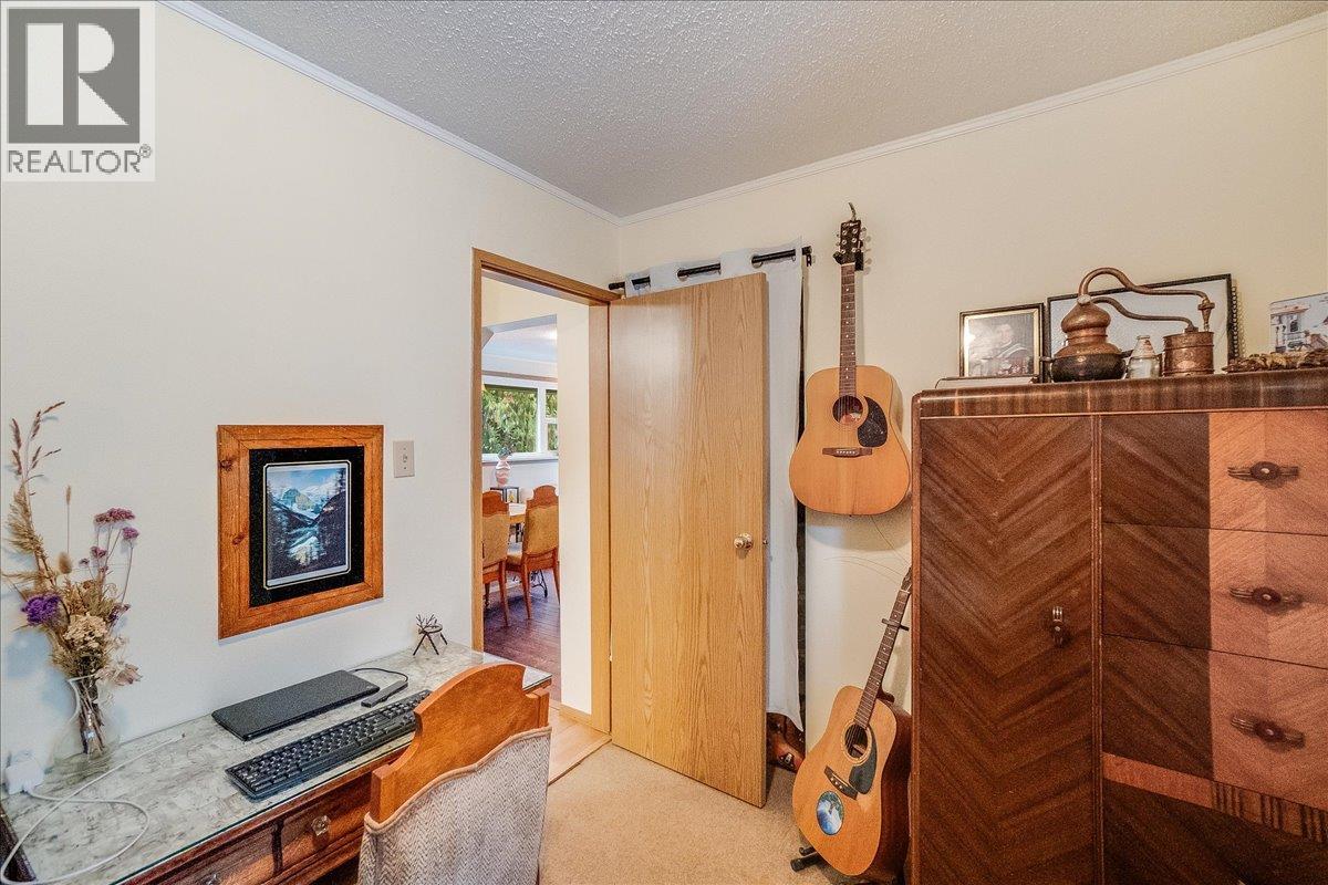 810 Kokanee Avenue, Nelson, British Columbia  V1L 3P6 - Photo 16 - 10372535