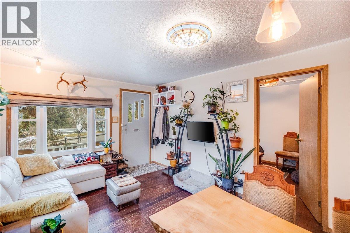 810 Kokanee Avenue, Nelson, British Columbia  V1L 3P6 - Photo 5 - 10372535