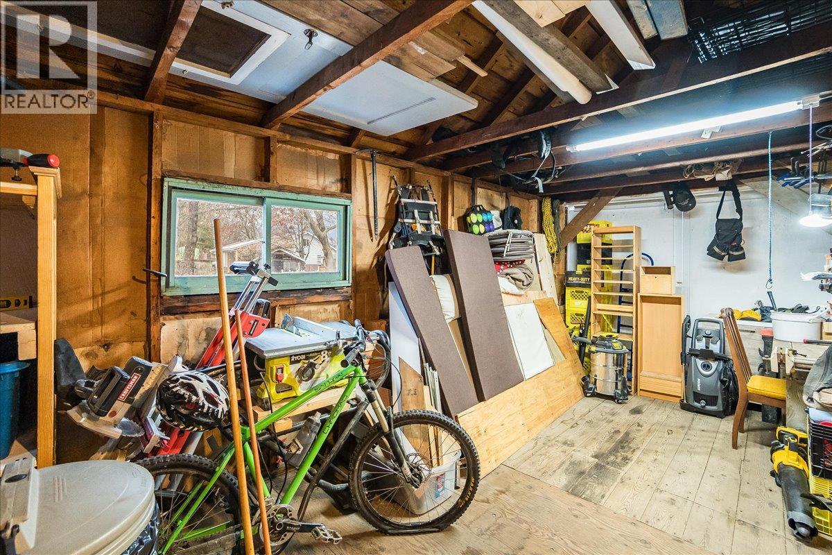 810 Kokanee Avenue, Nelson, British Columbia  V1L 3P6 - Photo 45 - 10372535