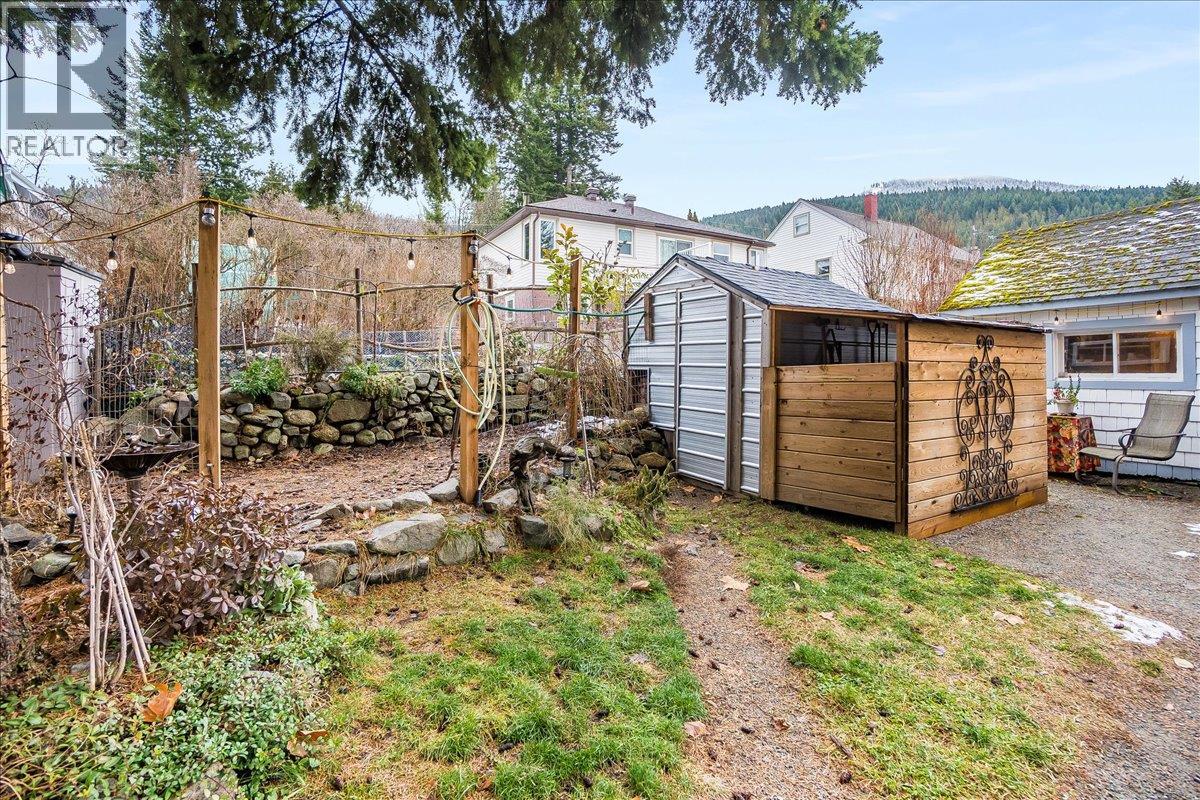 810 Kokanee Avenue, Nelson, British Columbia  V1L 3P6 - Photo 41 - 10372535