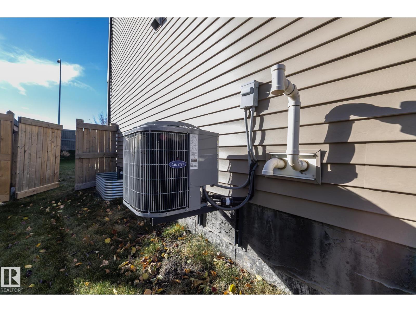 7257 Armour Cr Sw, Edmonton, Alberta  T6W 2S1 - Photo 3 - E4470178