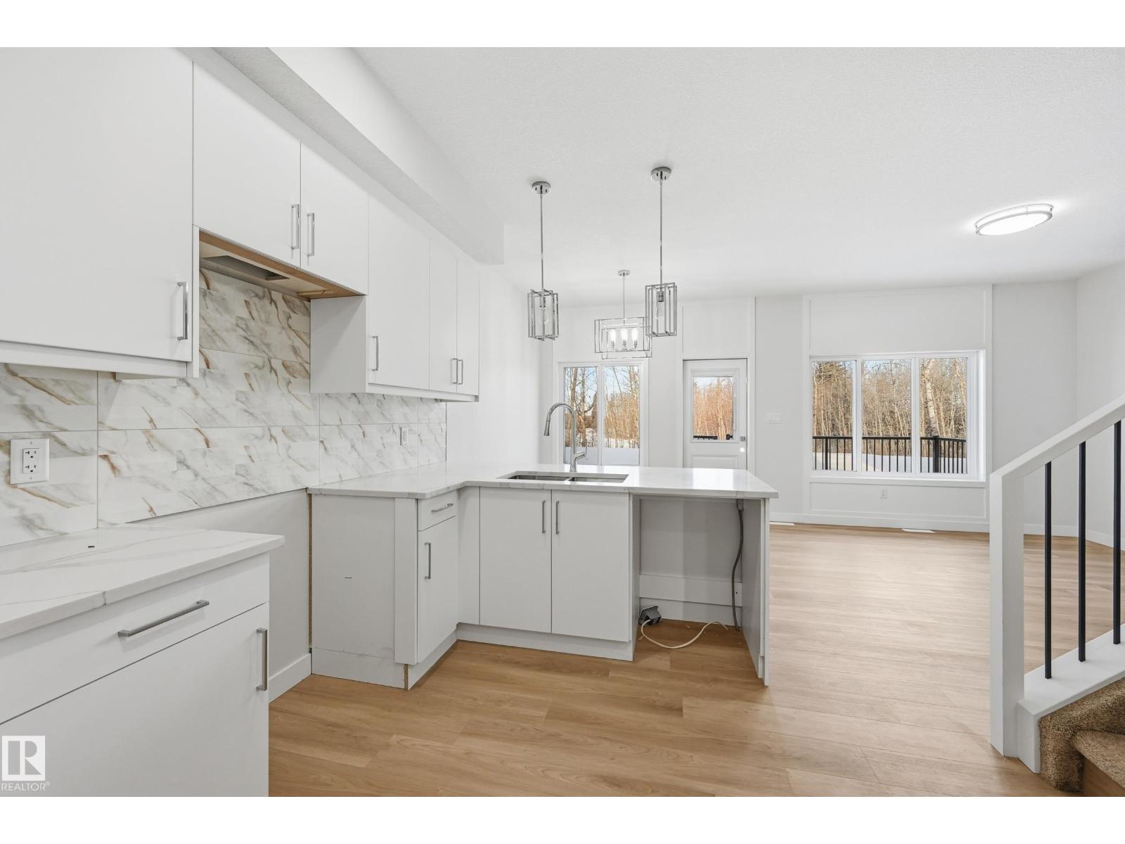 55 Patriot Wy, Spruce Grove, Alberta  T7X 2W6 - Photo 11 - E4470180