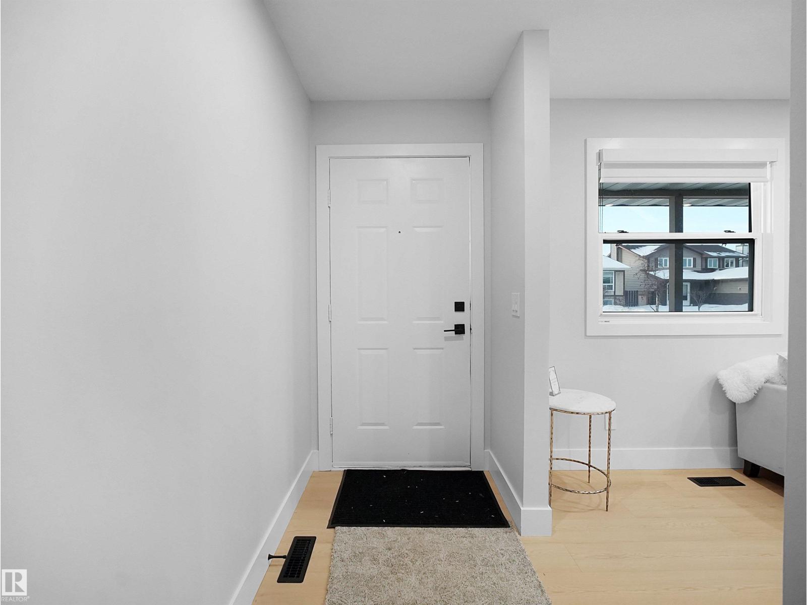 9409 173 St Nw, Edmonton, Alberta  T5T 3G4 - Photo 6 - E4470183