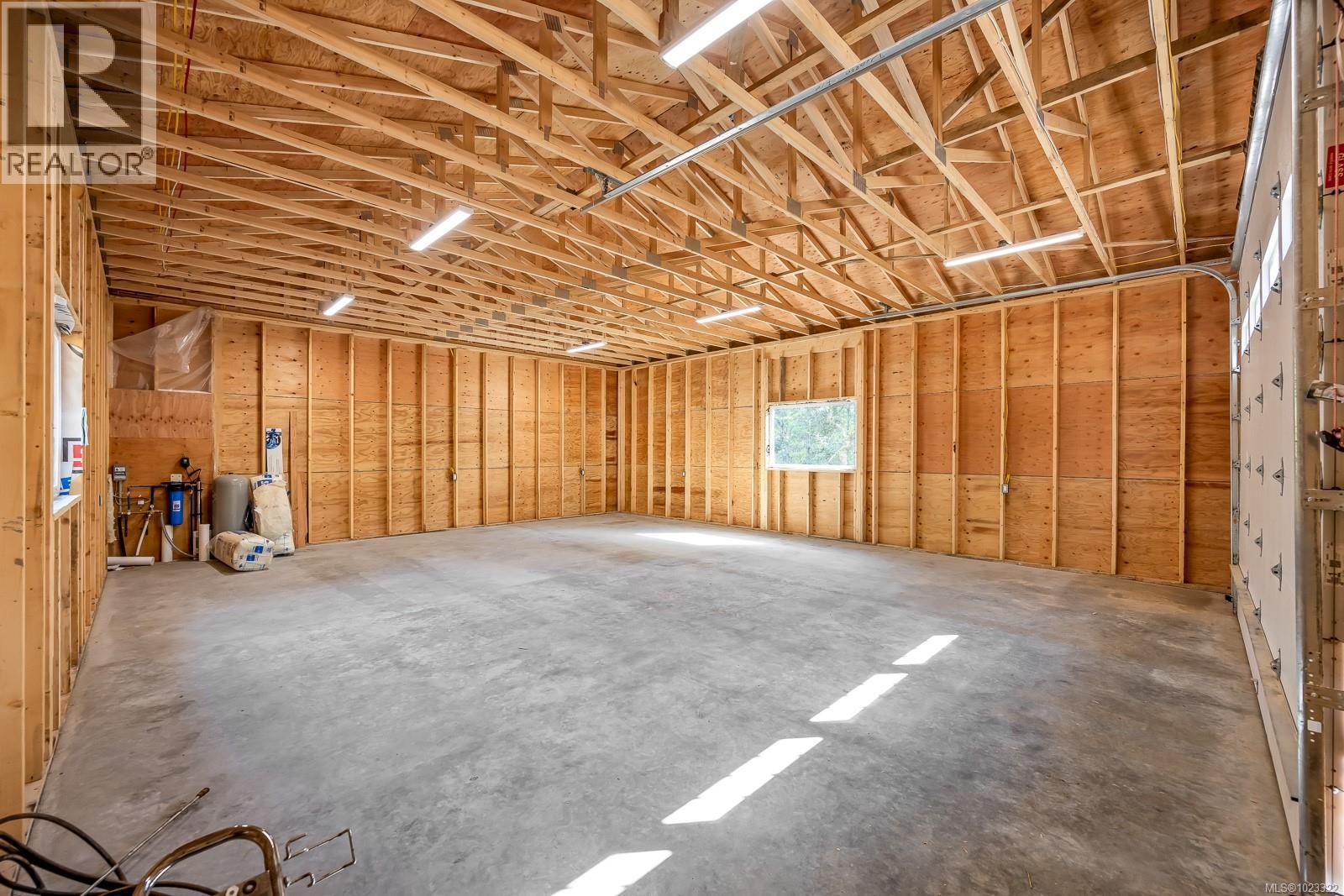 3368 Small Rd, Courtenay, British Columbia  V9N 3Z6 - Photo 43 - 1023322