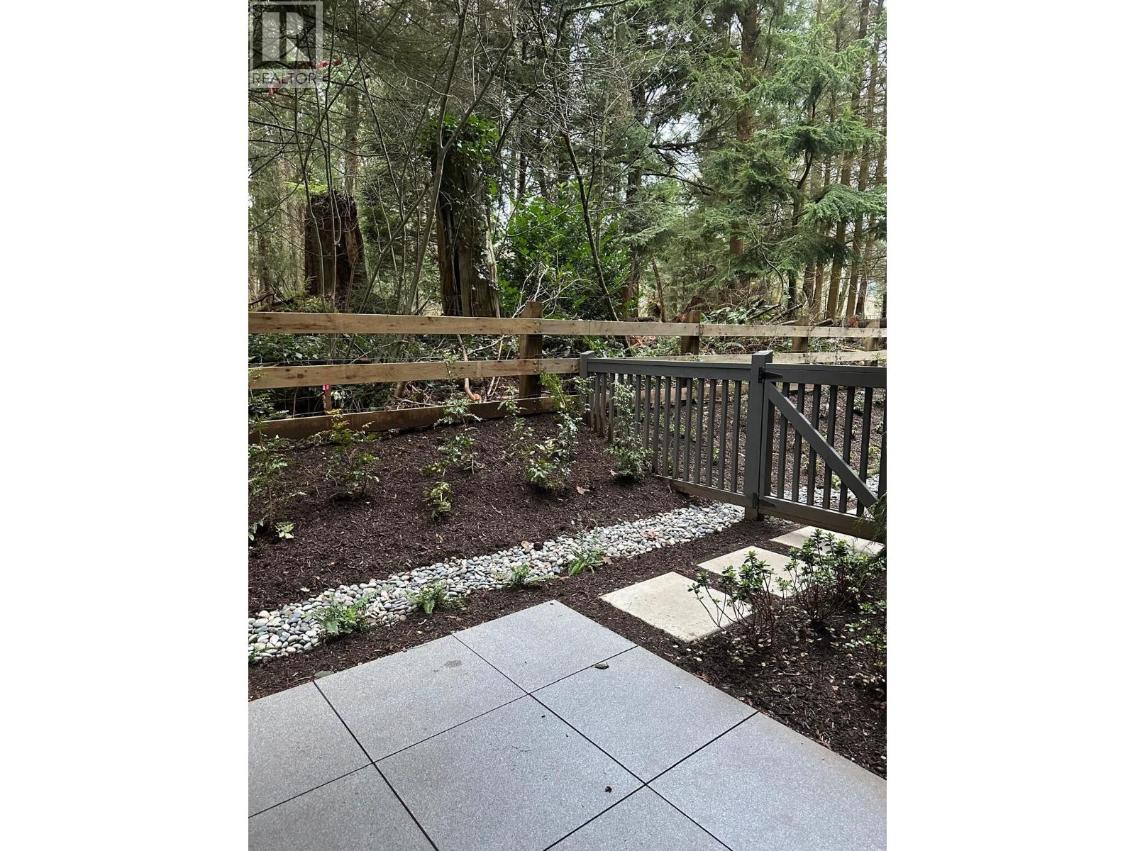 107 2375 Emery Court, North Vancouver, British Columbia  V7J 0E8 - Photo 12 - R3075585