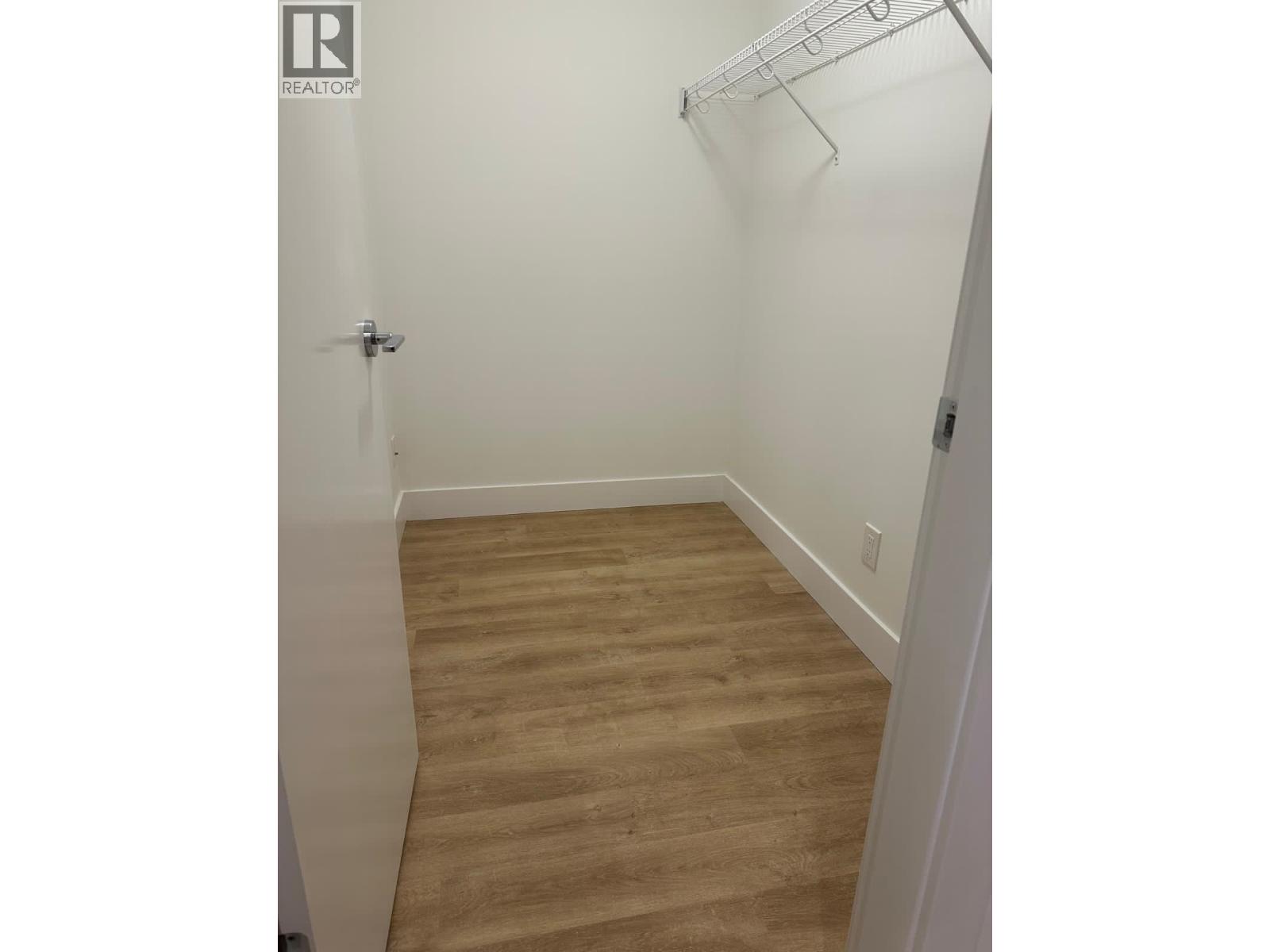 107 2375 Emery Court, North Vancouver, British Columbia  V7J 0E8 - Photo 13 - R3075585