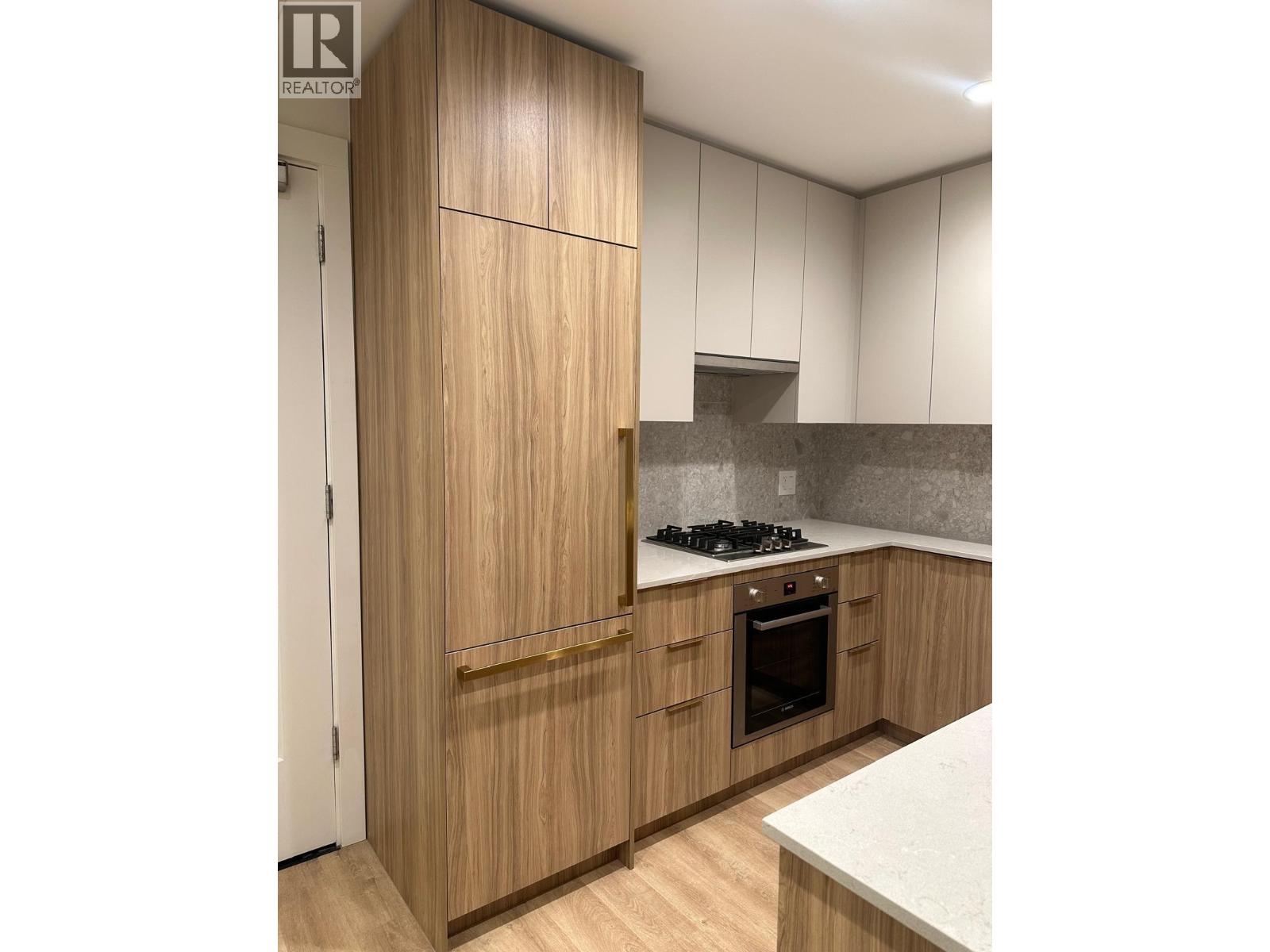 107 2375 Emery Court, North Vancouver, British Columbia  V7J 0E8 - Photo 1 - R3075585