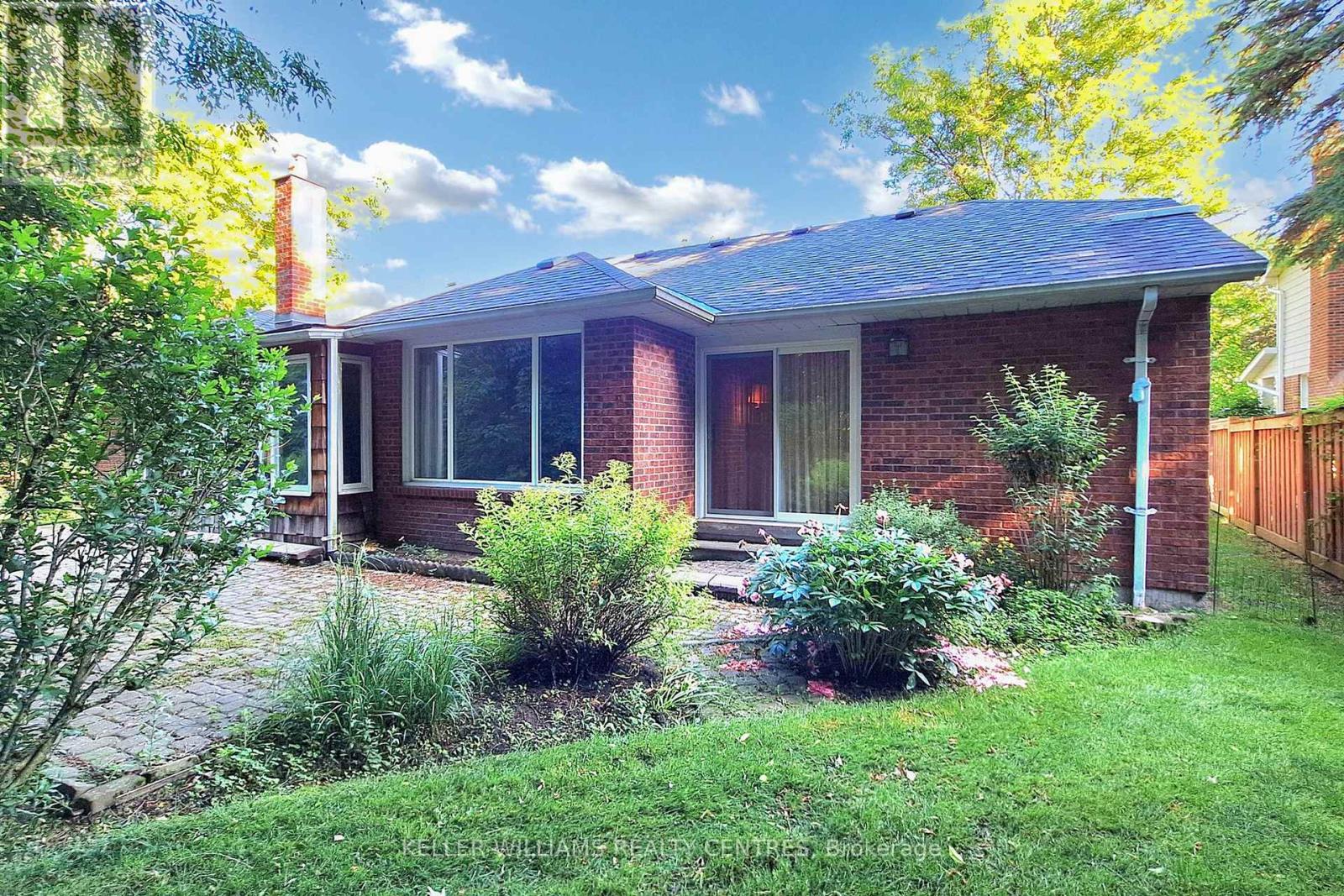 27 Hawthorne Lane, Aurora, Ontario  L4G 3K8 - Photo 28 - N12700660