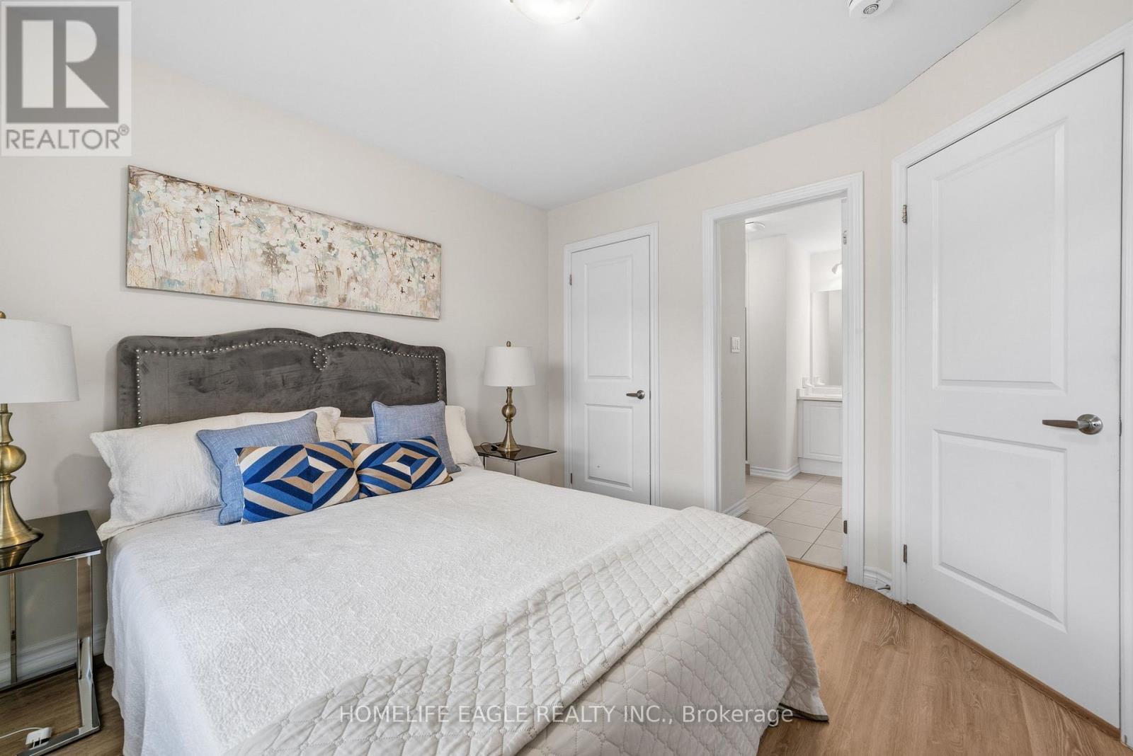 20 Viola Street, East Gwillimbury, Ontario  L9N 0T6 - Photo 13 - N12700698