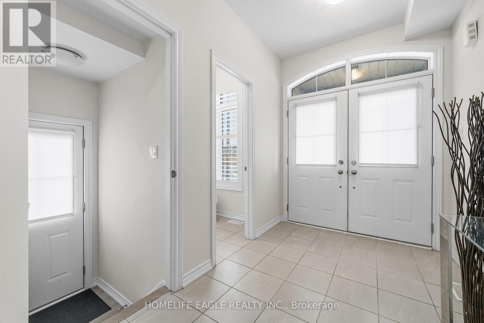 20 Viola Street, East Gwillimbury, Ontario  L9N 0T6 - Photo 22 - N12700698