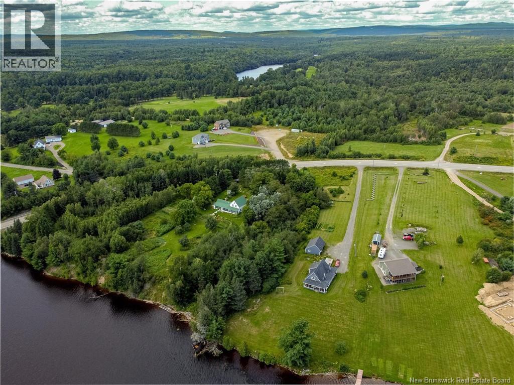 2017-04 River Bend Court, Nackawic, New Brunswick  E6G 2N3 - Photo 5 - NB131106