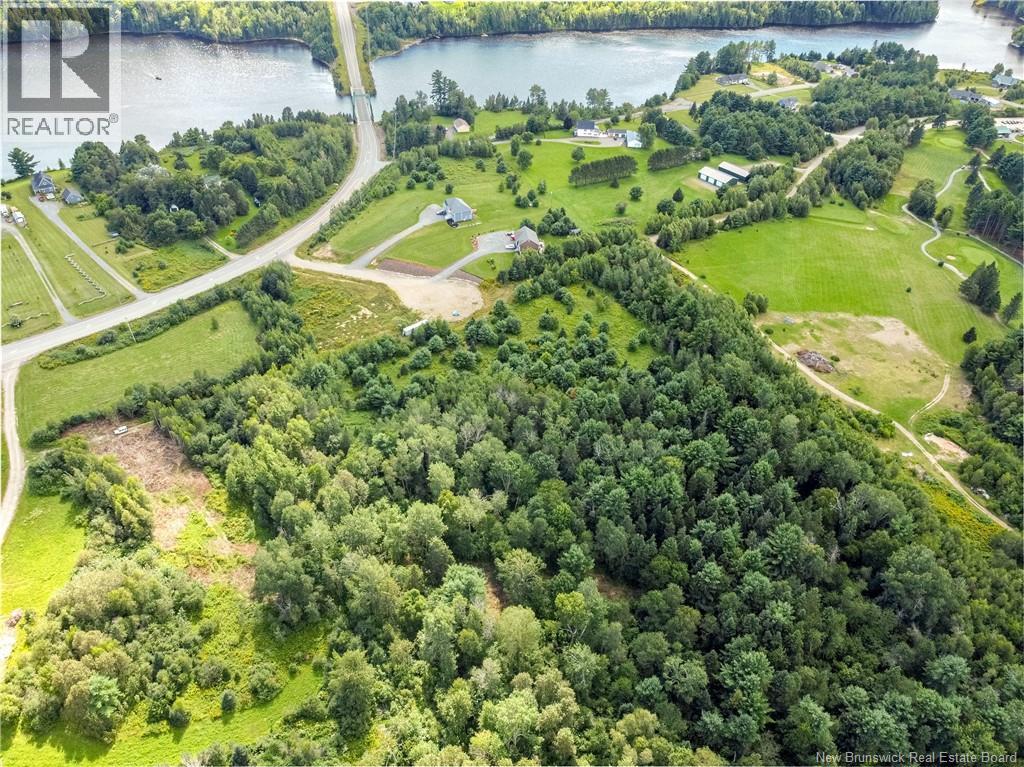 2017-04 River Bend Court, Nackawic, New Brunswick  E6G 2N3 - Photo 6 - NB131106