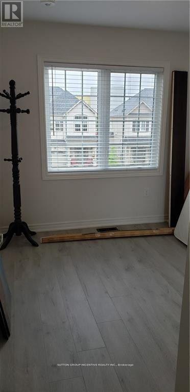 33 Churchlea Mews, Orillia, Ontario  L3V 8K9 - Photo 11 - S12700642