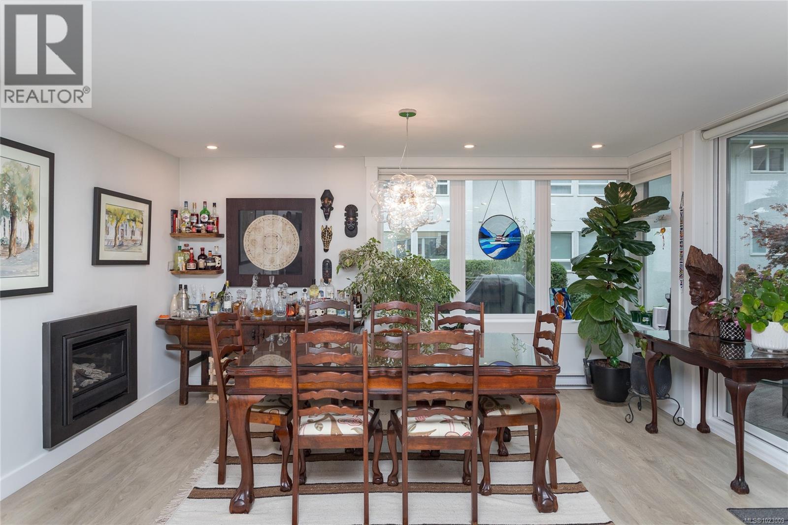 1a 9851 Second St, Sidney, British Columbia  V8L 3C7 - Photo 16 - 1023009