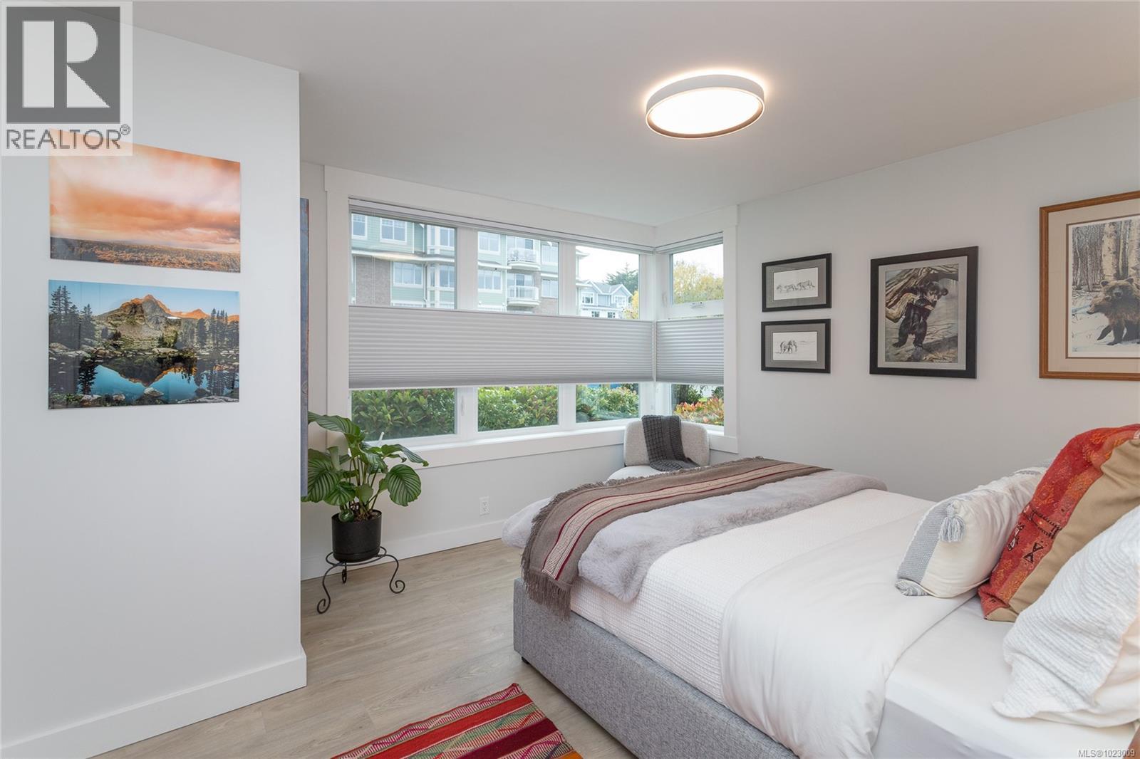 1a 9851 Second St, Sidney, British Columbia  V8L 3C7 - Photo 26 - 1023009