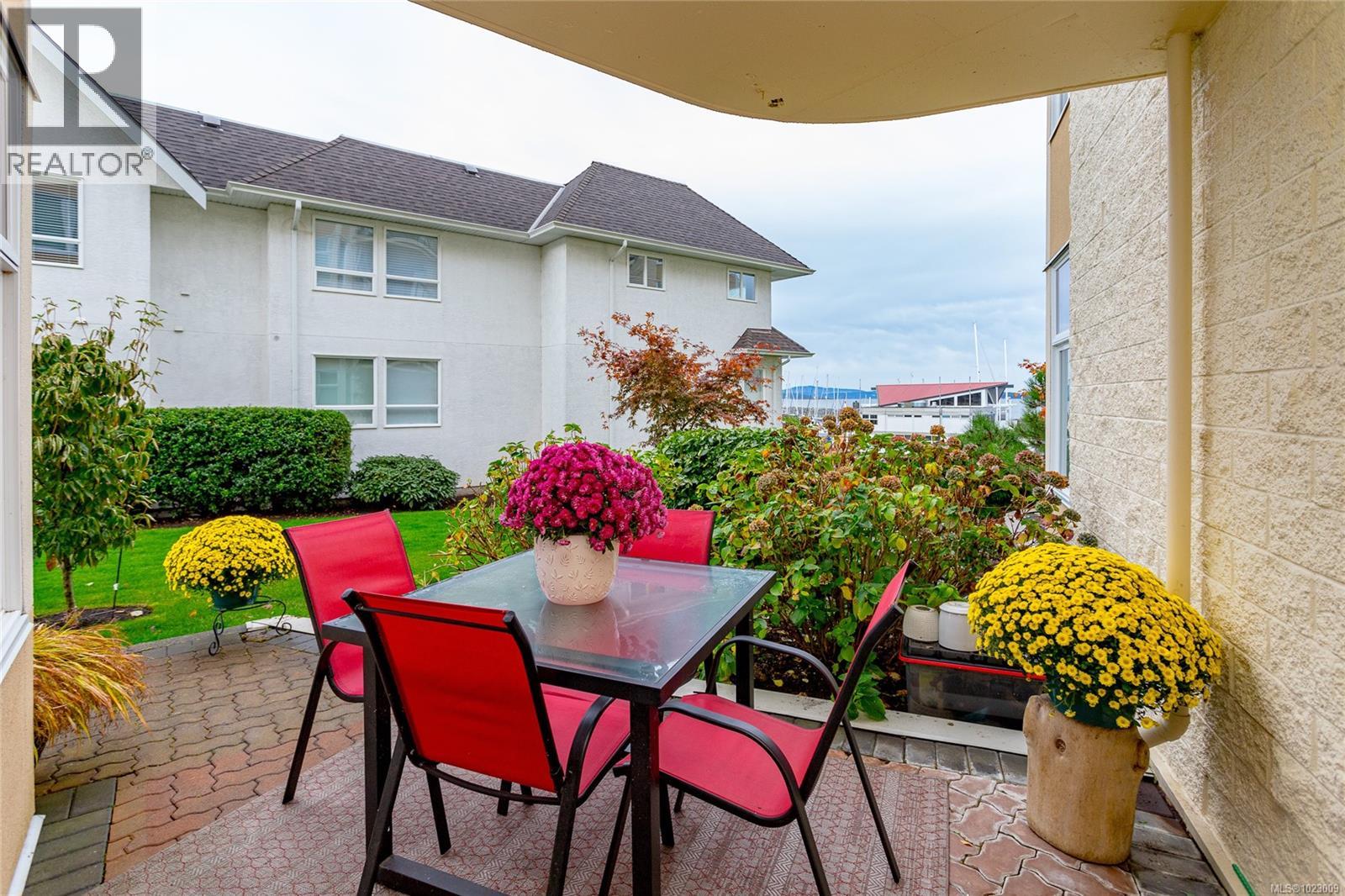 1a 9851 Second St, Sidney, British Columbia  V8L 3C7 - Photo 35 - 1023009