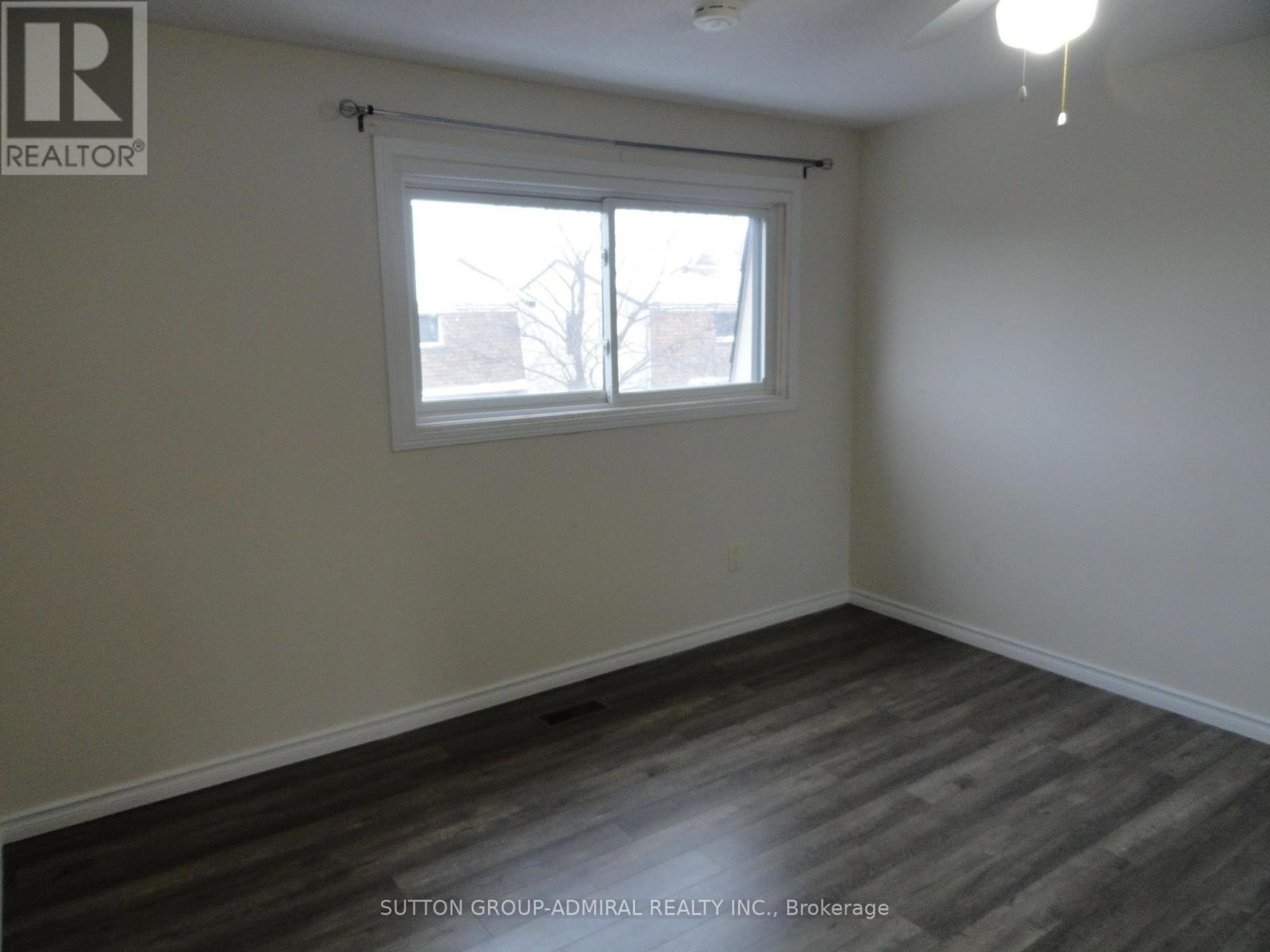 137 Ashton Crescent, Brampton, Ontario  L6S 3J9 - Photo 10 - W12700598