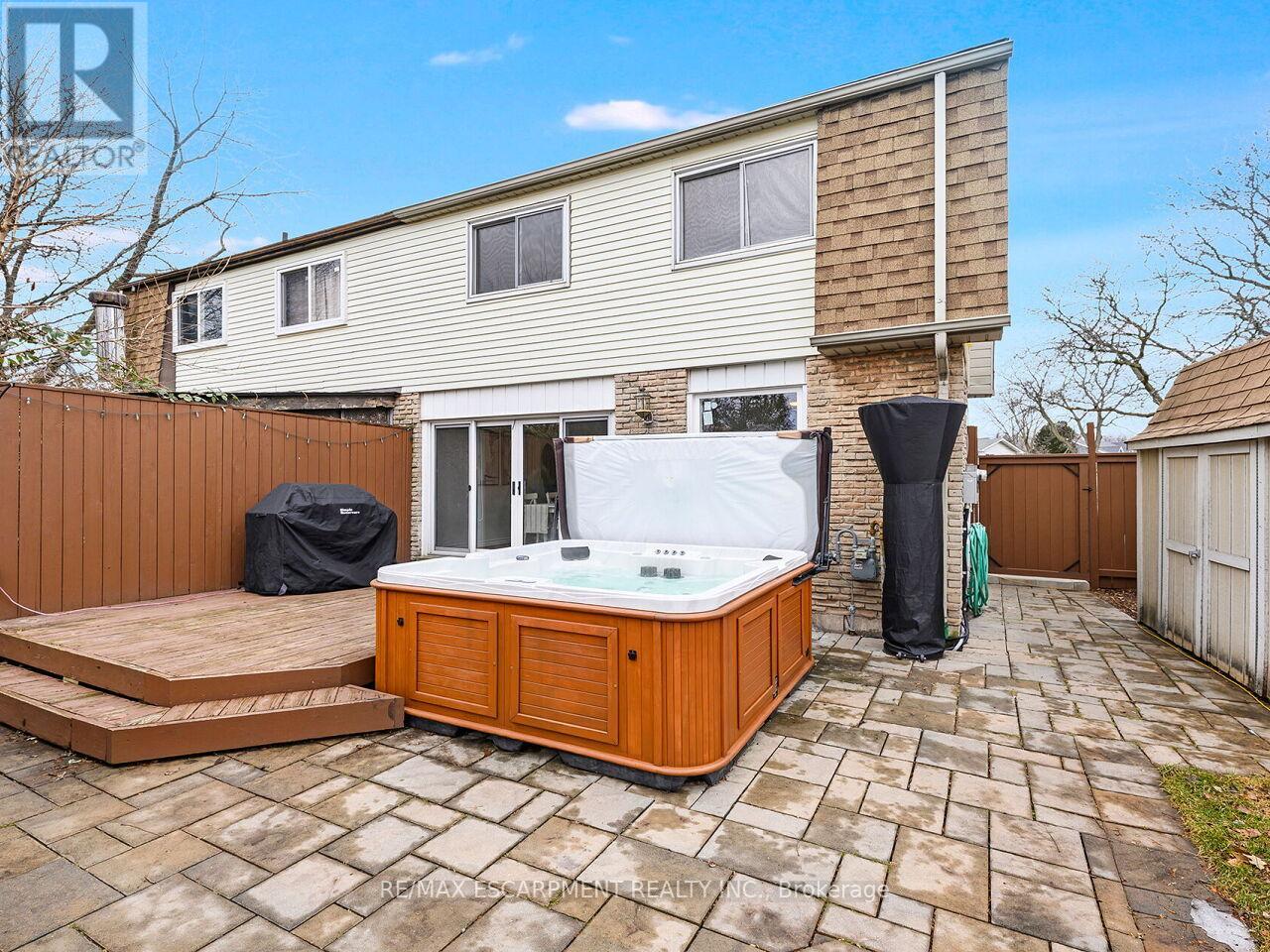 655 Lomond Crescent, Burlington, Ontario  L7L 2N8 - Photo 29 - W12700690