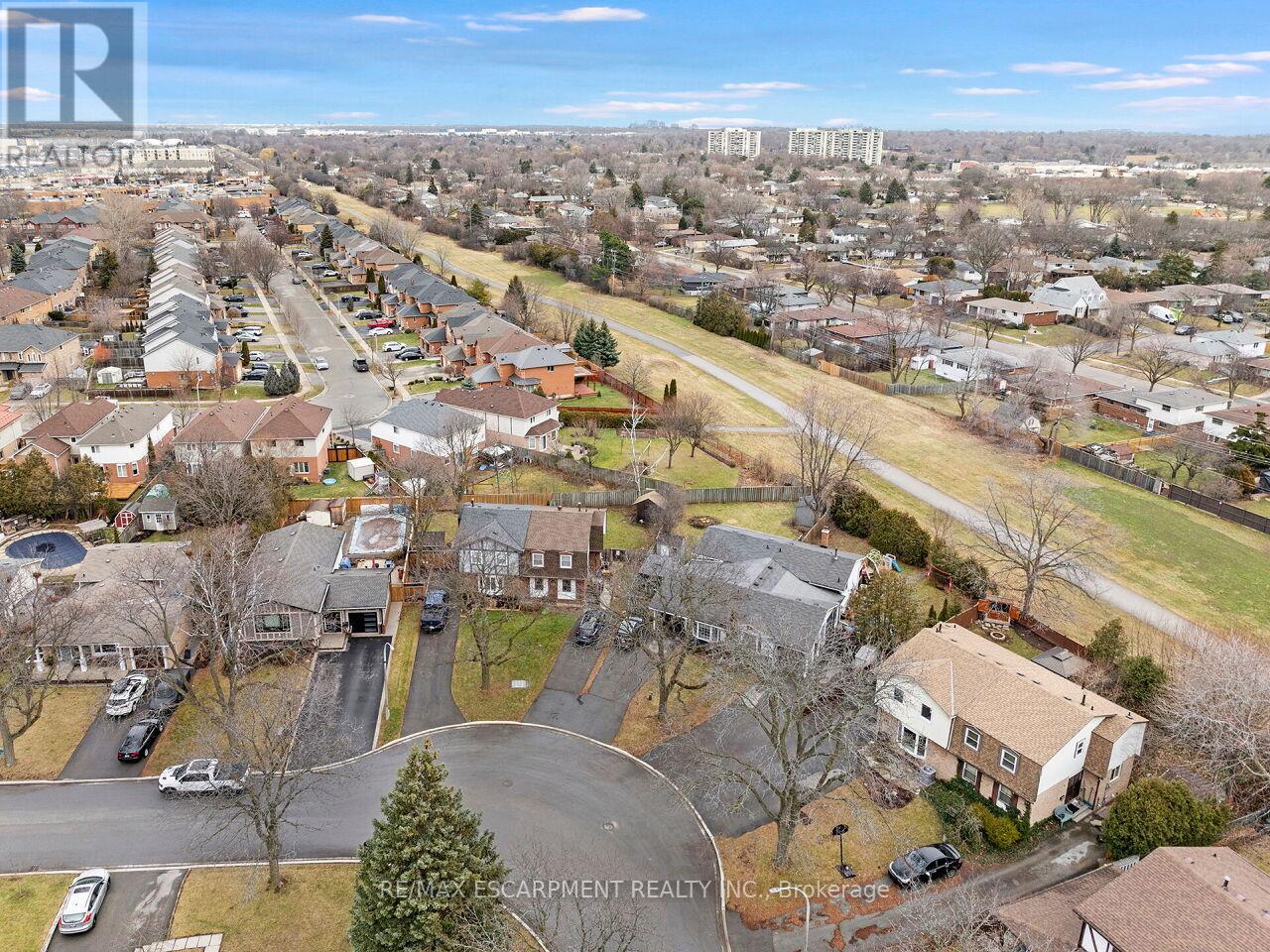 655 Lomond Crescent, Burlington, Ontario  L7L 2N8 - Photo 44 - W12700690