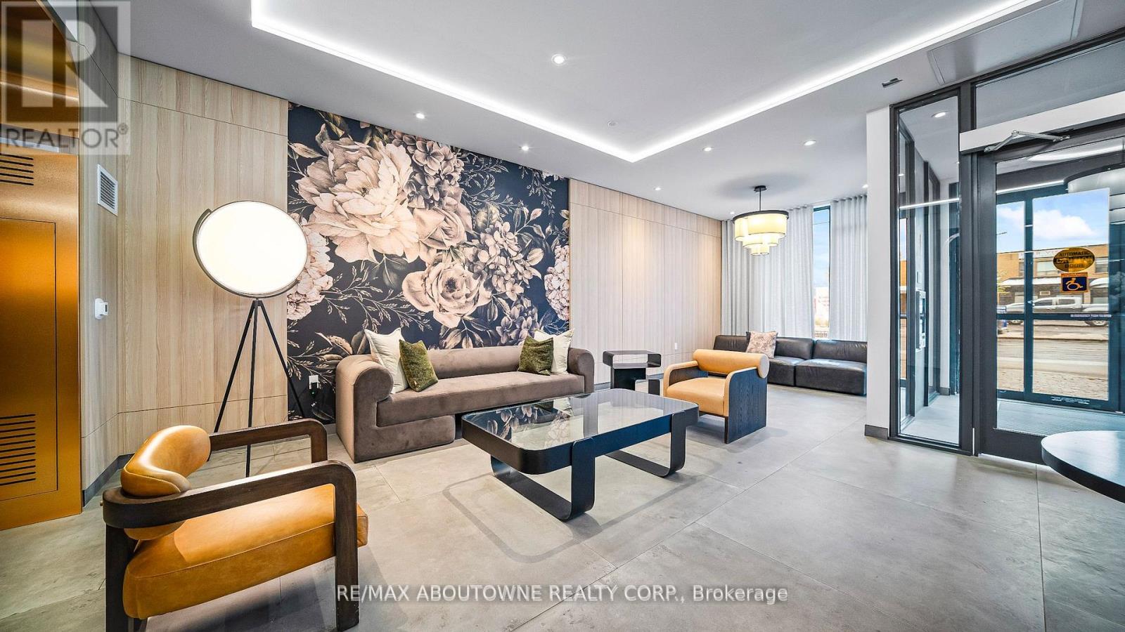 412 - 556 Marlee Avenue, Toronto, Ontario  M6B 0B1 - Photo 16 - W12700700