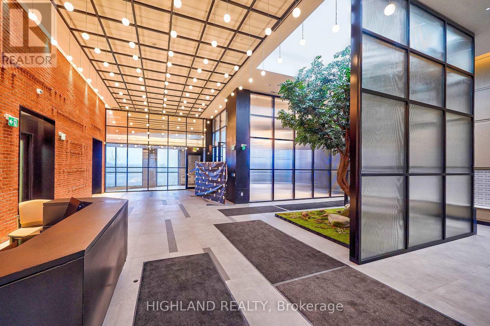 110 - 3220 WILLIAM COLTSON AVENUE, Oakville, Ontario