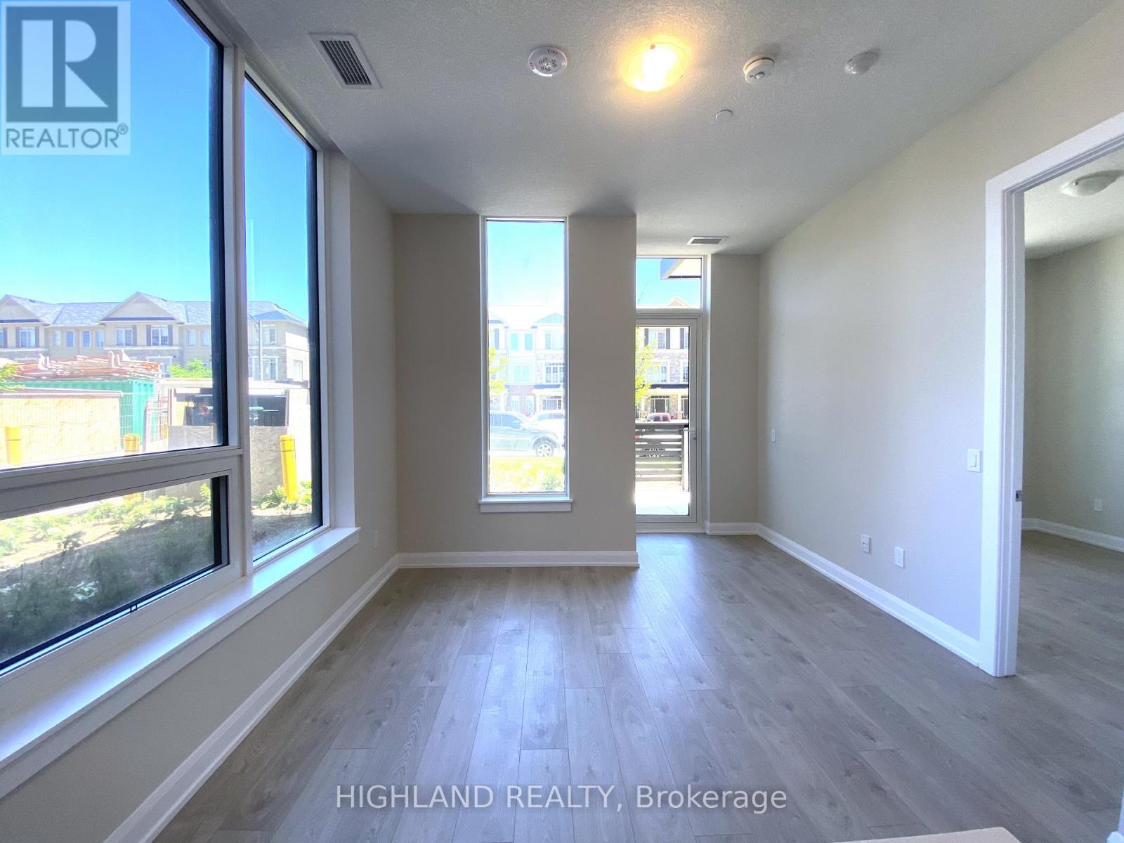 110 - 3220 William Coltson Avenue, Oakville, Ontario  L6H 7X9 - Photo 13 - W12700708