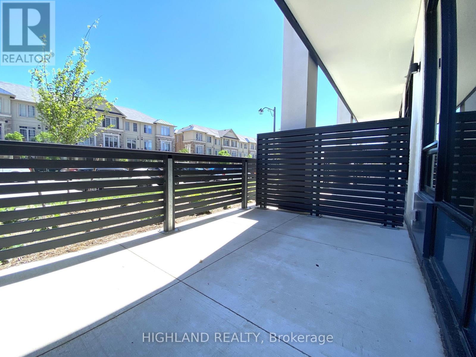 110 - 3220 William Coltson Avenue, Oakville, Ontario  L6H 7X9 - Photo 14 - W12700708