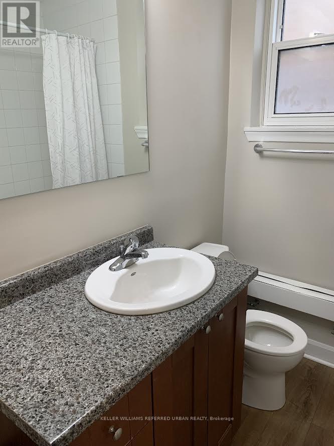 2 - 90 Portland Street, Toronto, Ontario  M8Y 1A7 - Photo 4 - W12700710