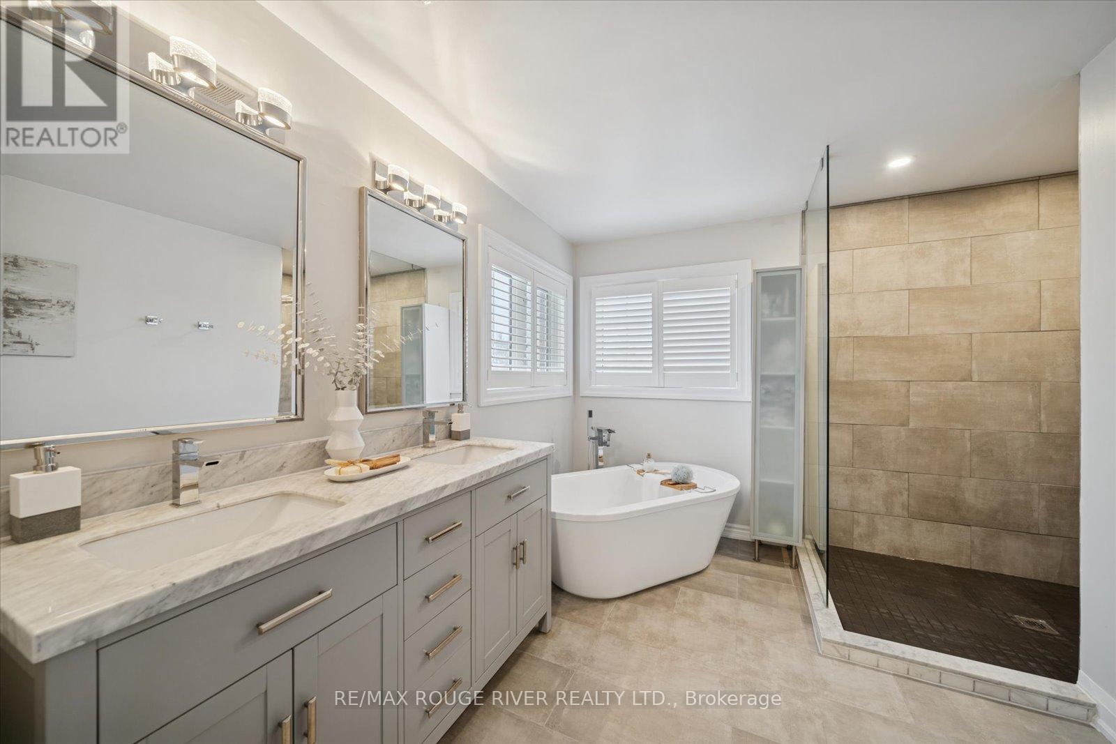 117 Carnwith Drive E, Whitby, Ontario  L1M 1K1 - Photo 34 - E12671556