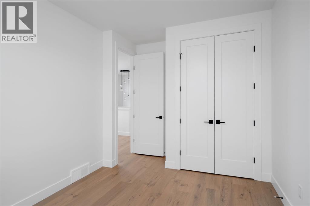 2227 36 Street Sw, Calgary, Alberta  T3E 2Z3 - Photo 21 - A2278895