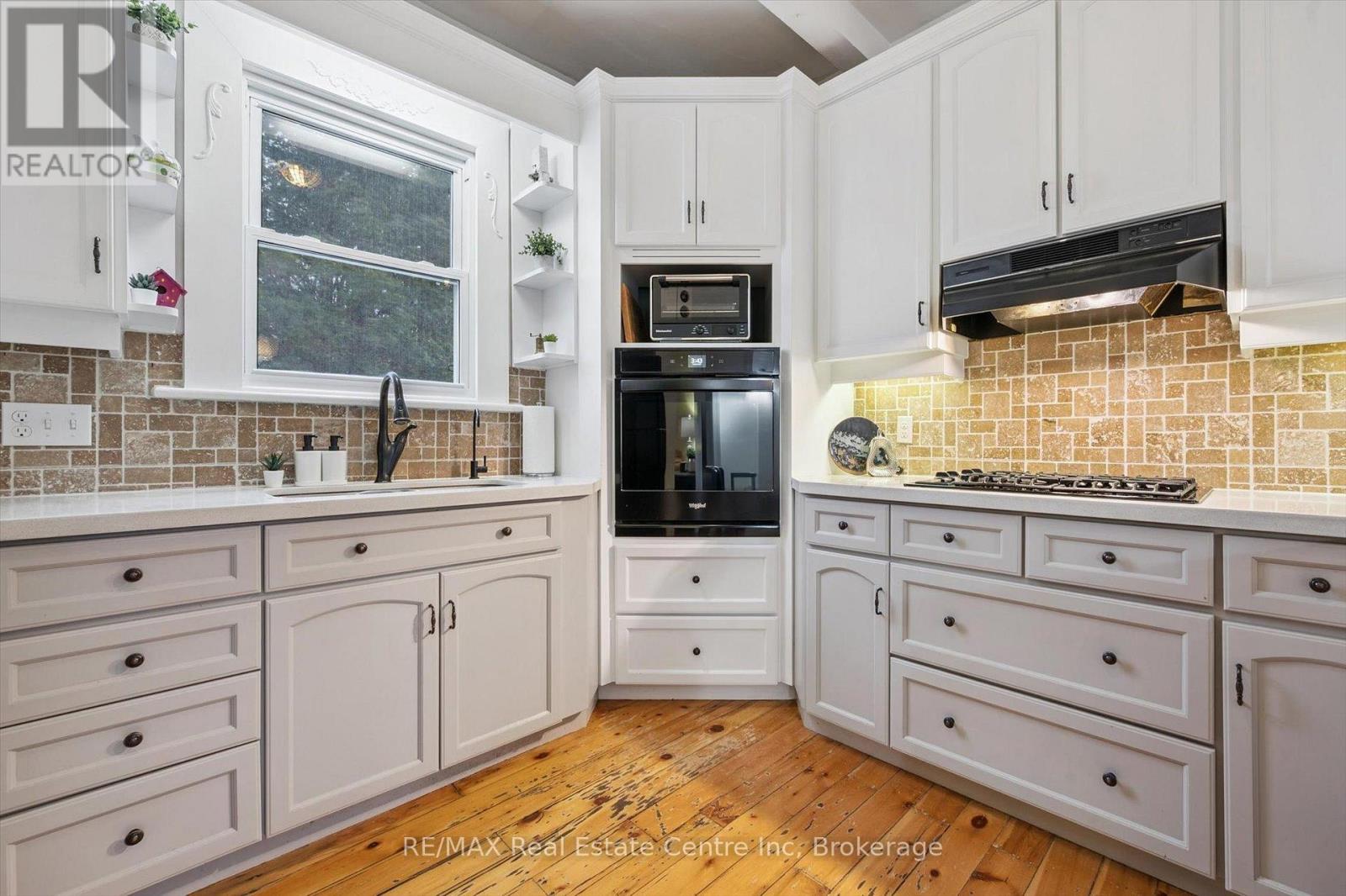 572 Woolwich Street, Guelph, Ontario  N1H 3Y2 - Photo 12 - X12700854