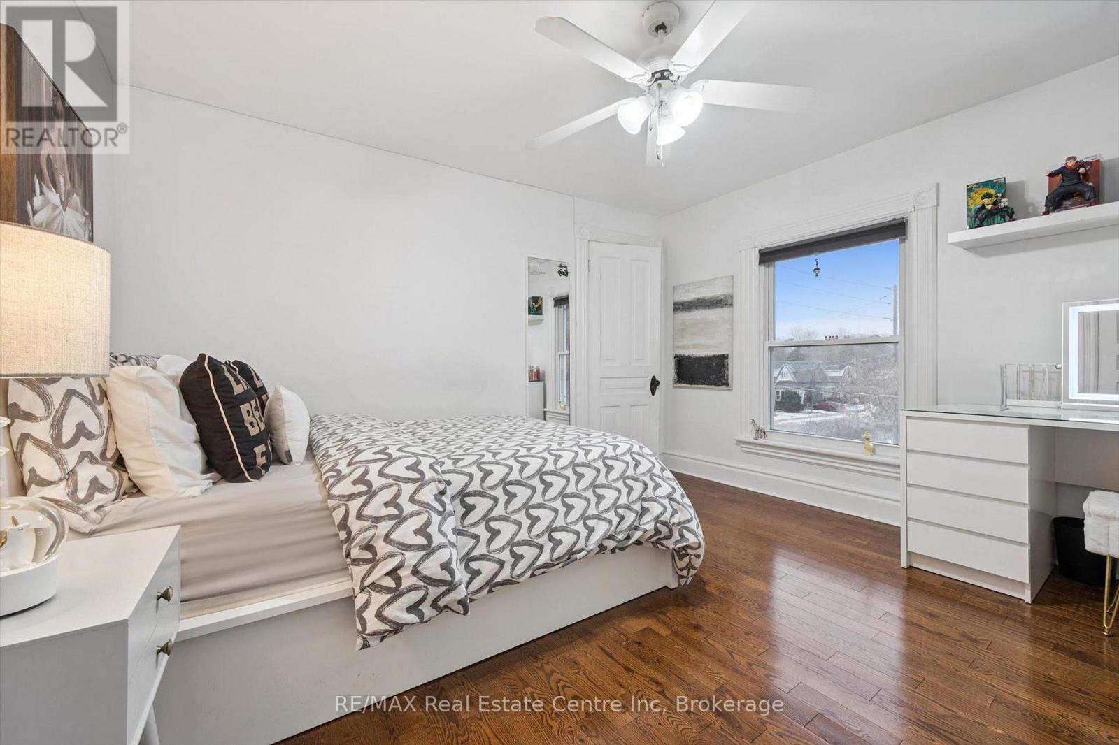 572 Woolwich Street, Guelph, Ontario  N1H 3Y2 - Photo 21 - X12700854