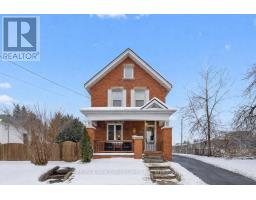 572 WOOLWICH STREET, guelph (exhibition park), Ontario