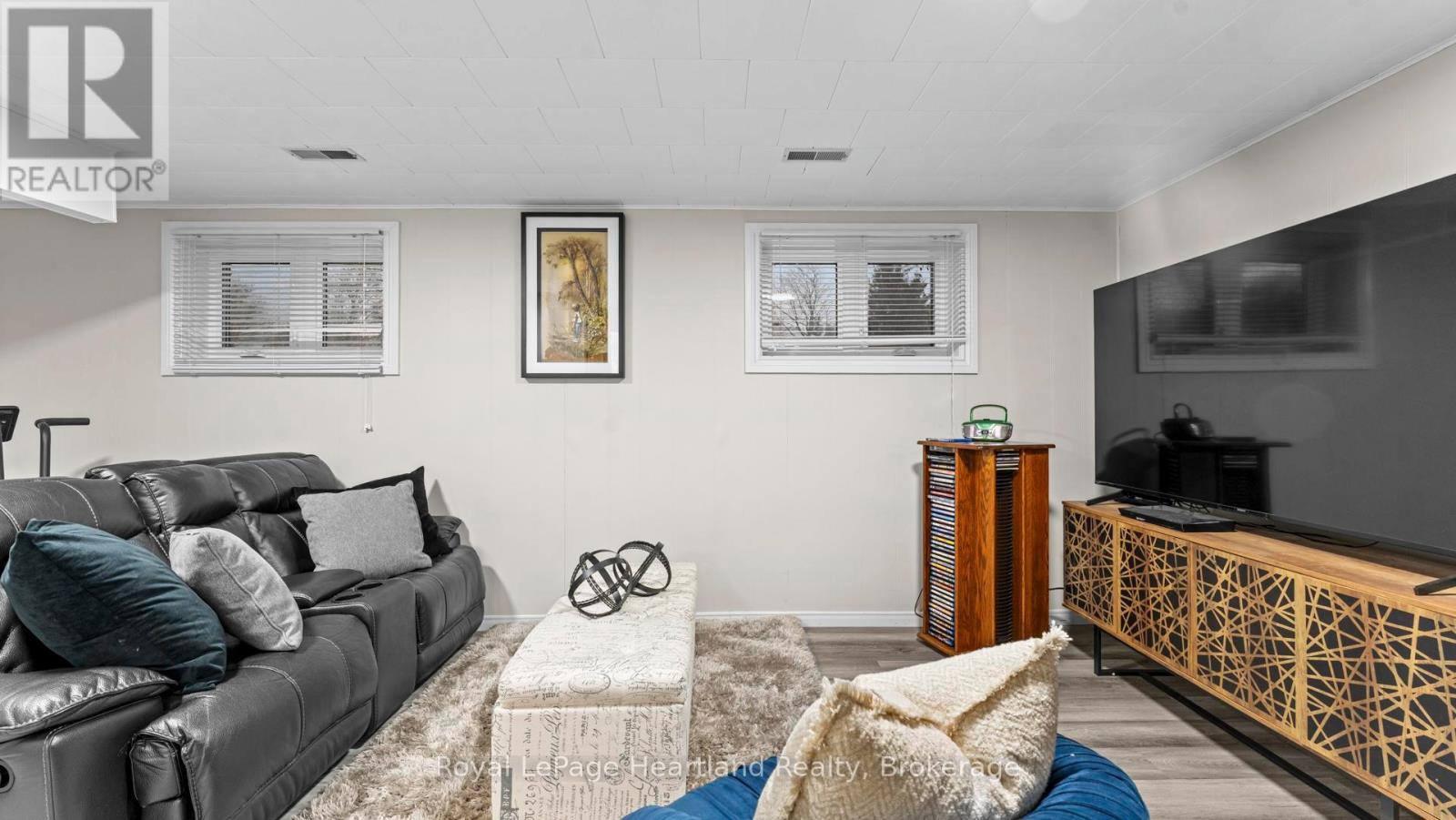 17 Suncoast Drive W, Goderich, Ontario  N7A 4H1 - Photo 30 - X12700880