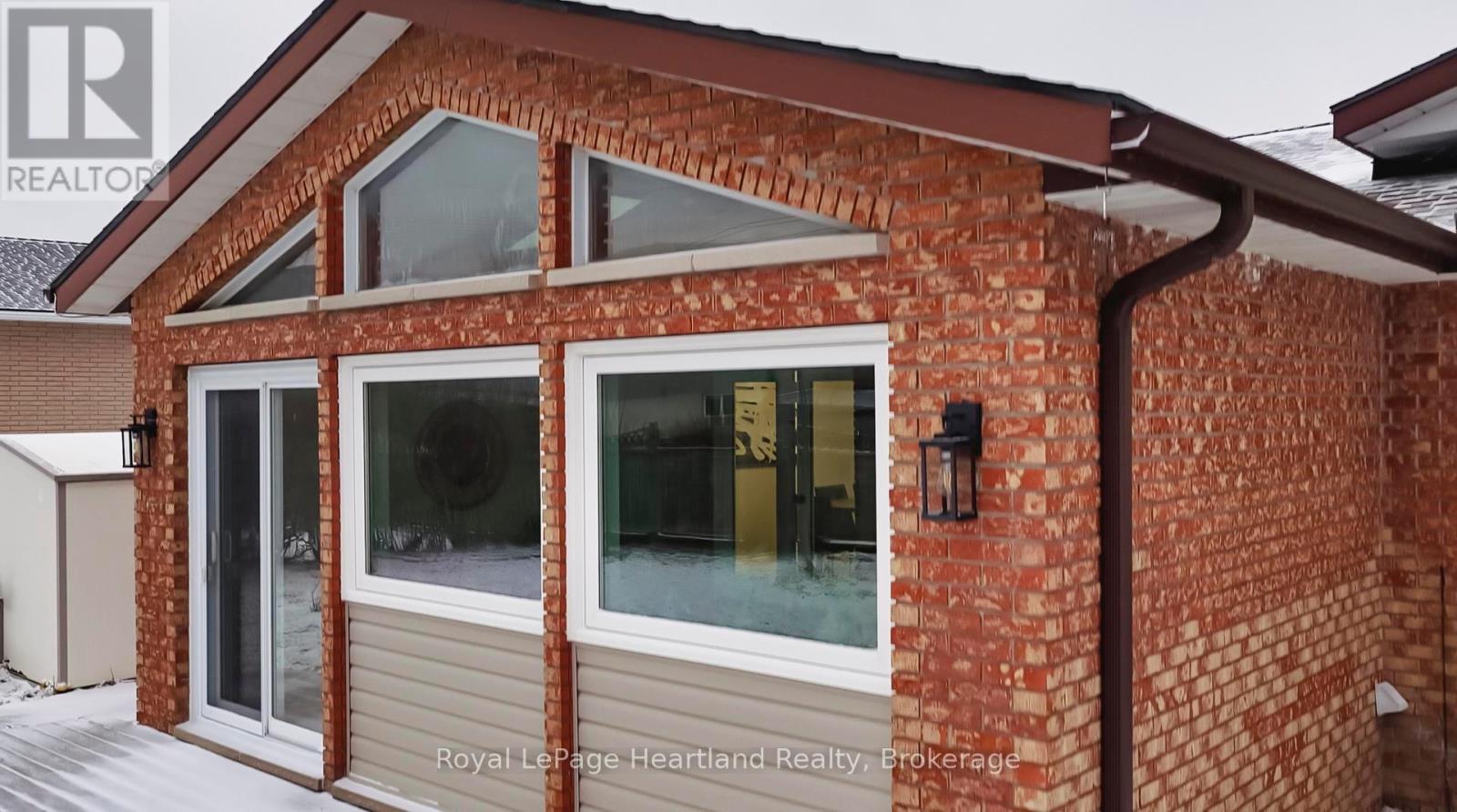 17 Suncoast Drive W, Goderich, Ontario  N7A 4H1 - Photo 36 - X12700880