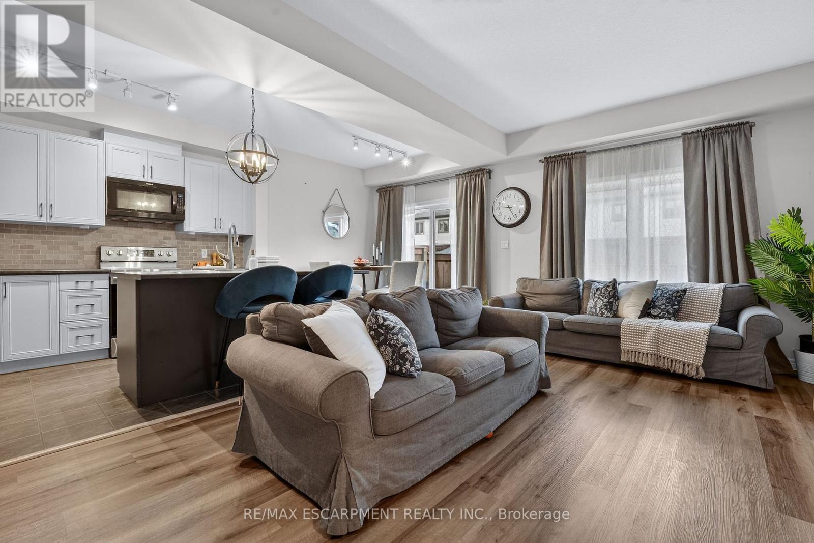 73 Severino Circle, West Lincoln, Ontario  L0R 2A0 - Photo 10 - X12700606