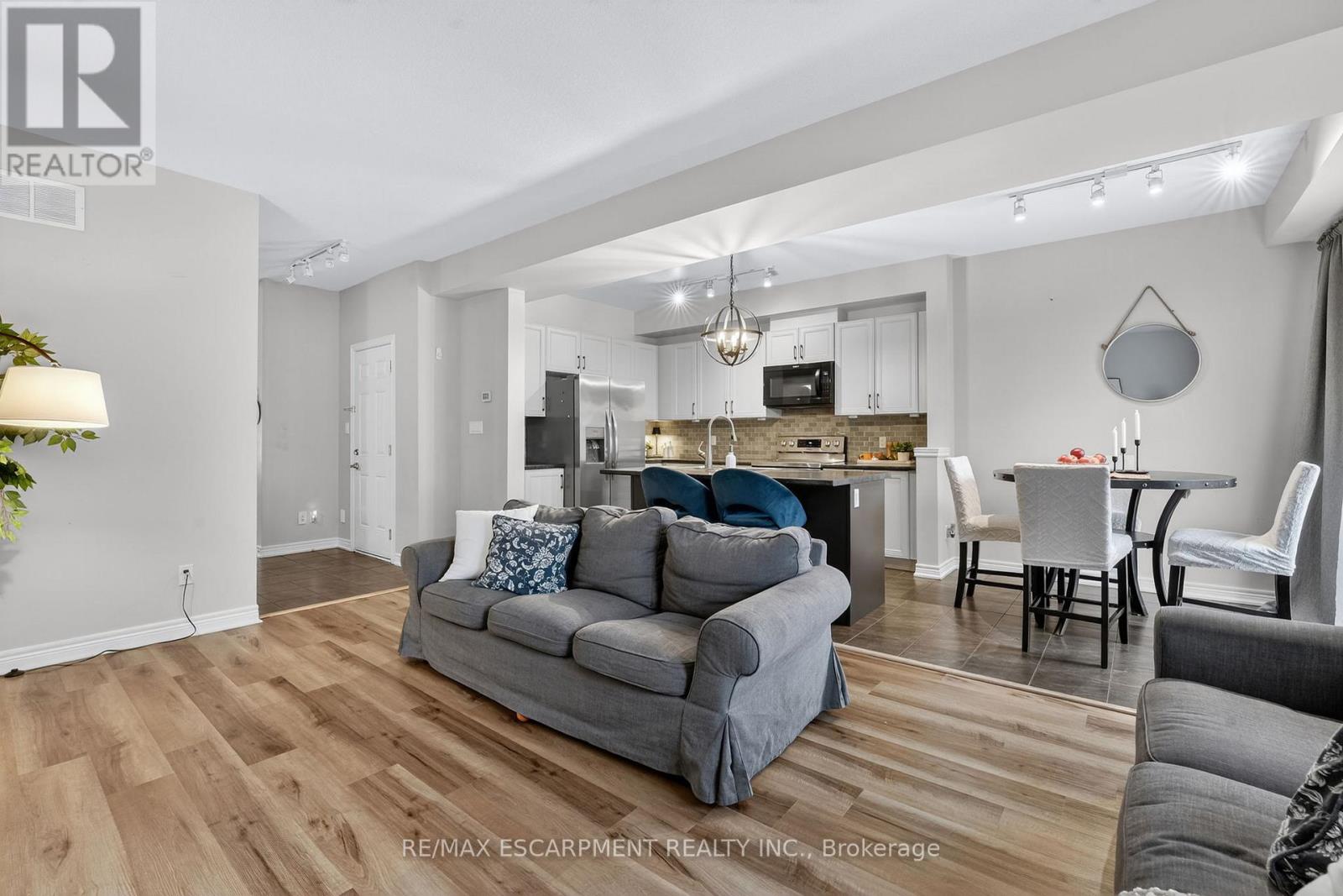 73 Severino Circle, West Lincoln, Ontario  L0R 2A0 - Photo 11 - X12700606